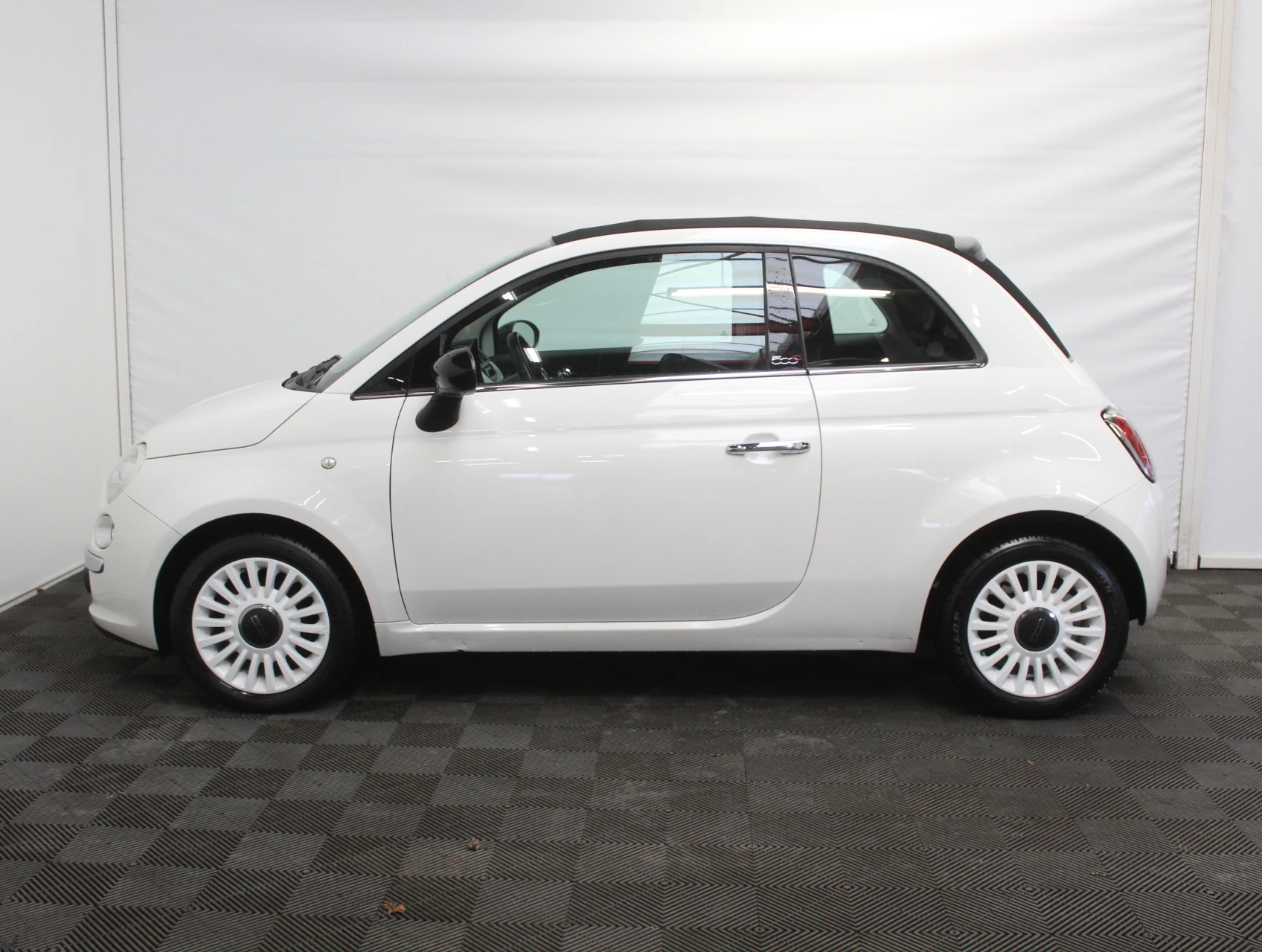 Hoofdafbeelding Fiat 500C