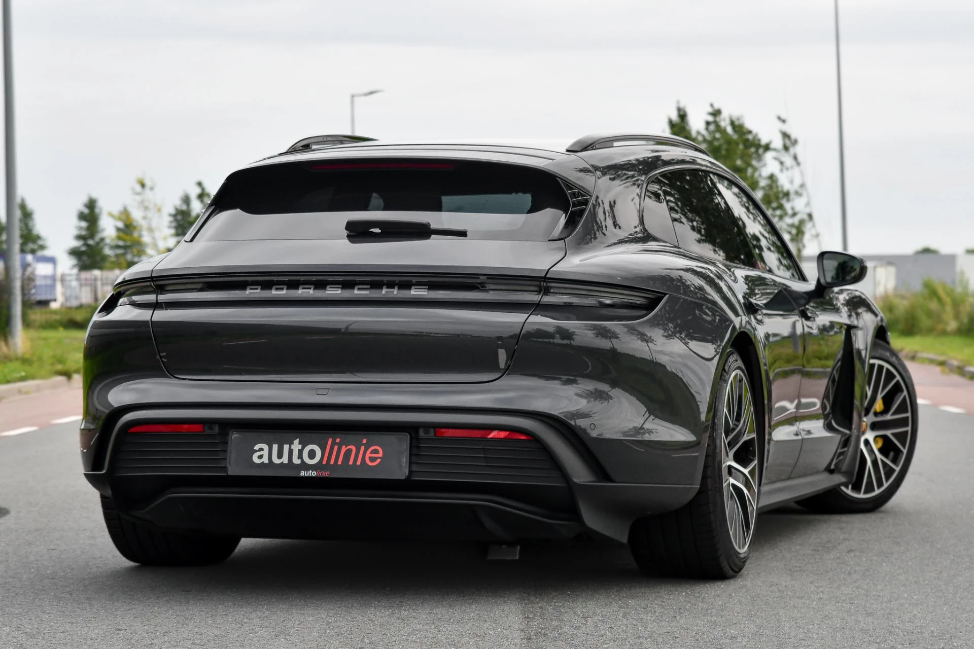 Hoofdafbeelding Porsche Taycan
