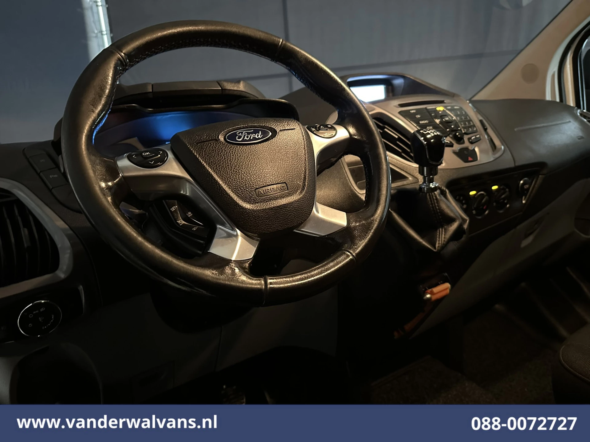 Hoofdafbeelding Ford Transit Custom