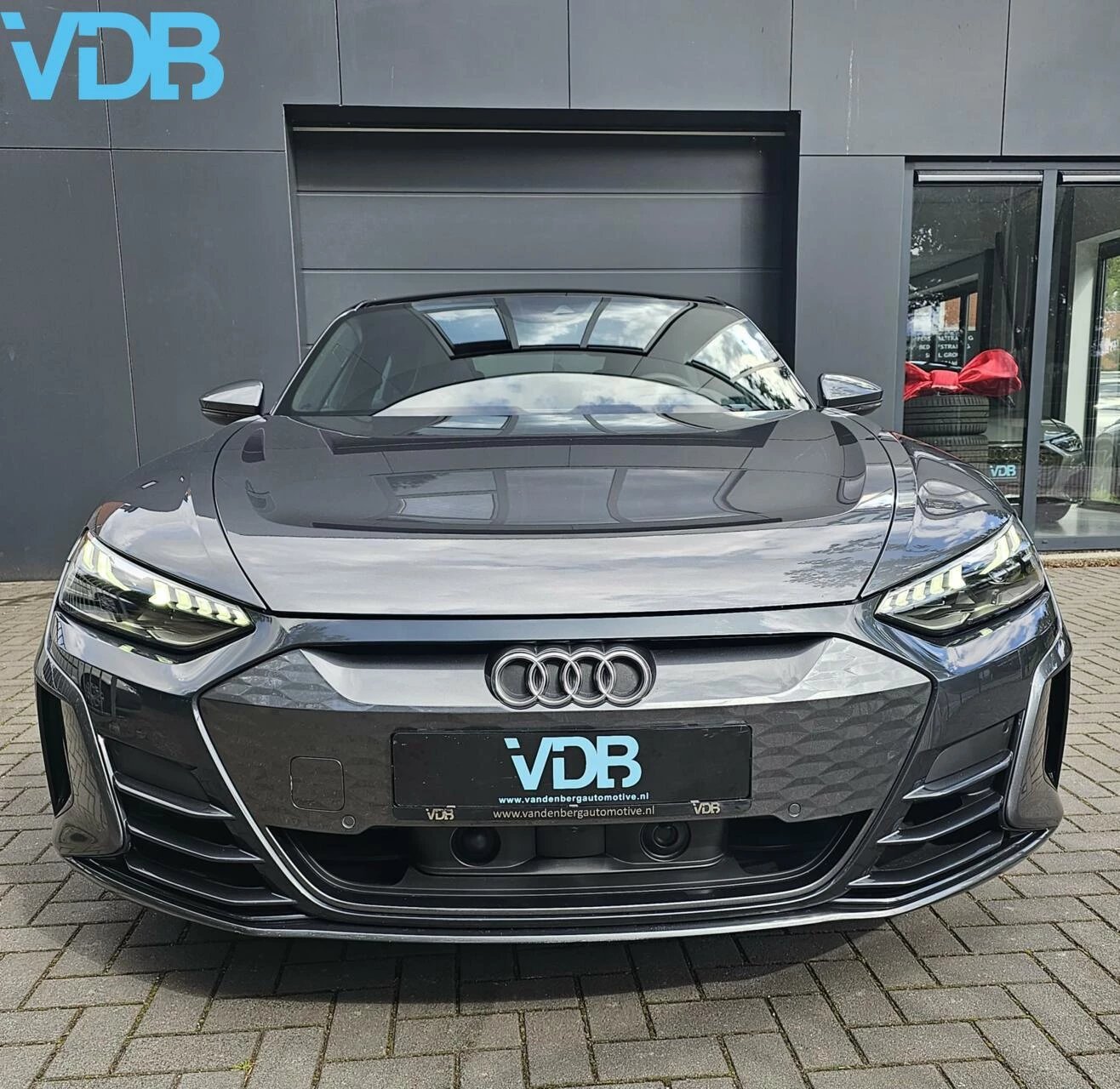 Hoofdafbeelding Audi e-tron GT