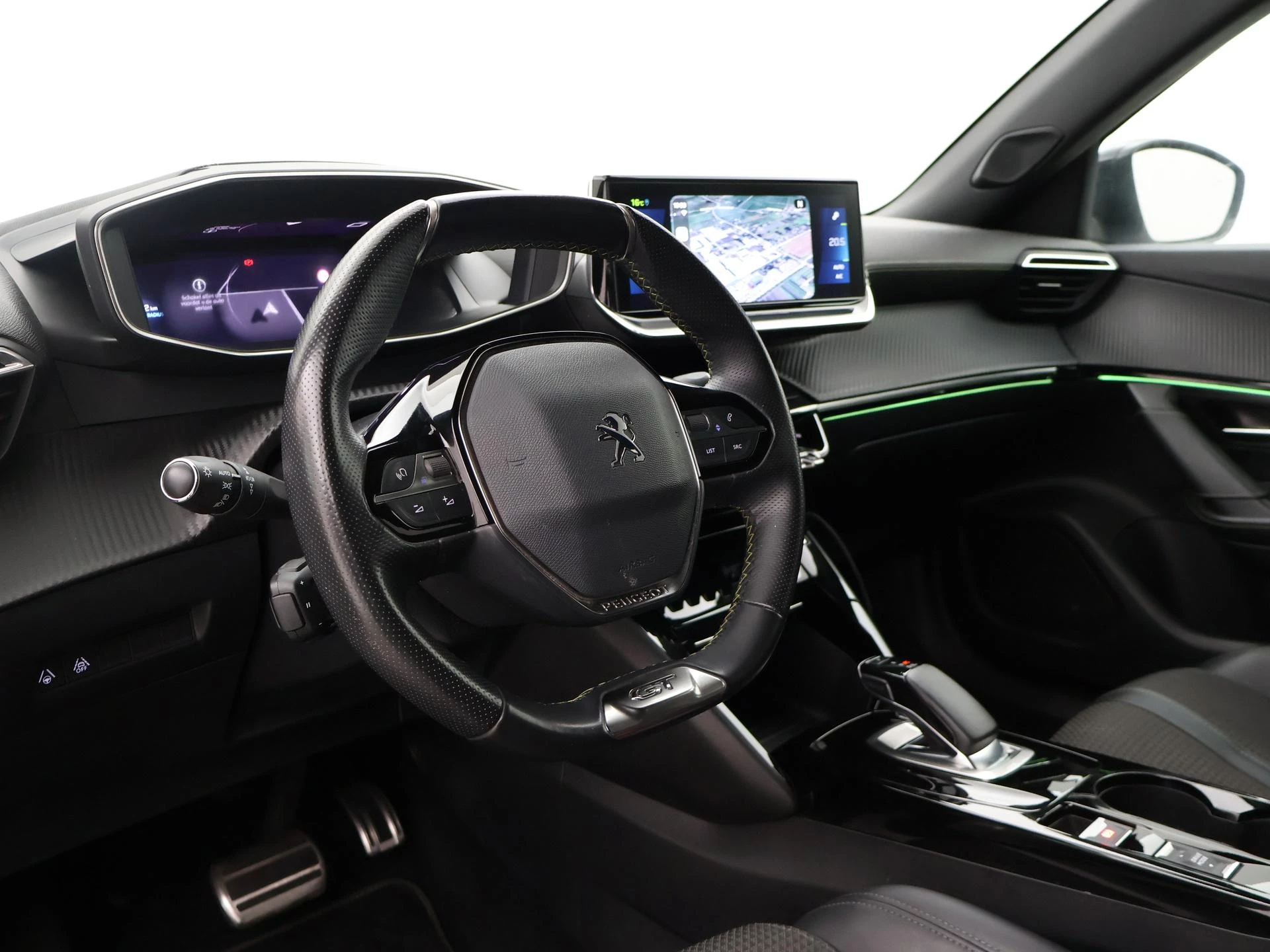 Hoofdafbeelding Peugeot e-2008