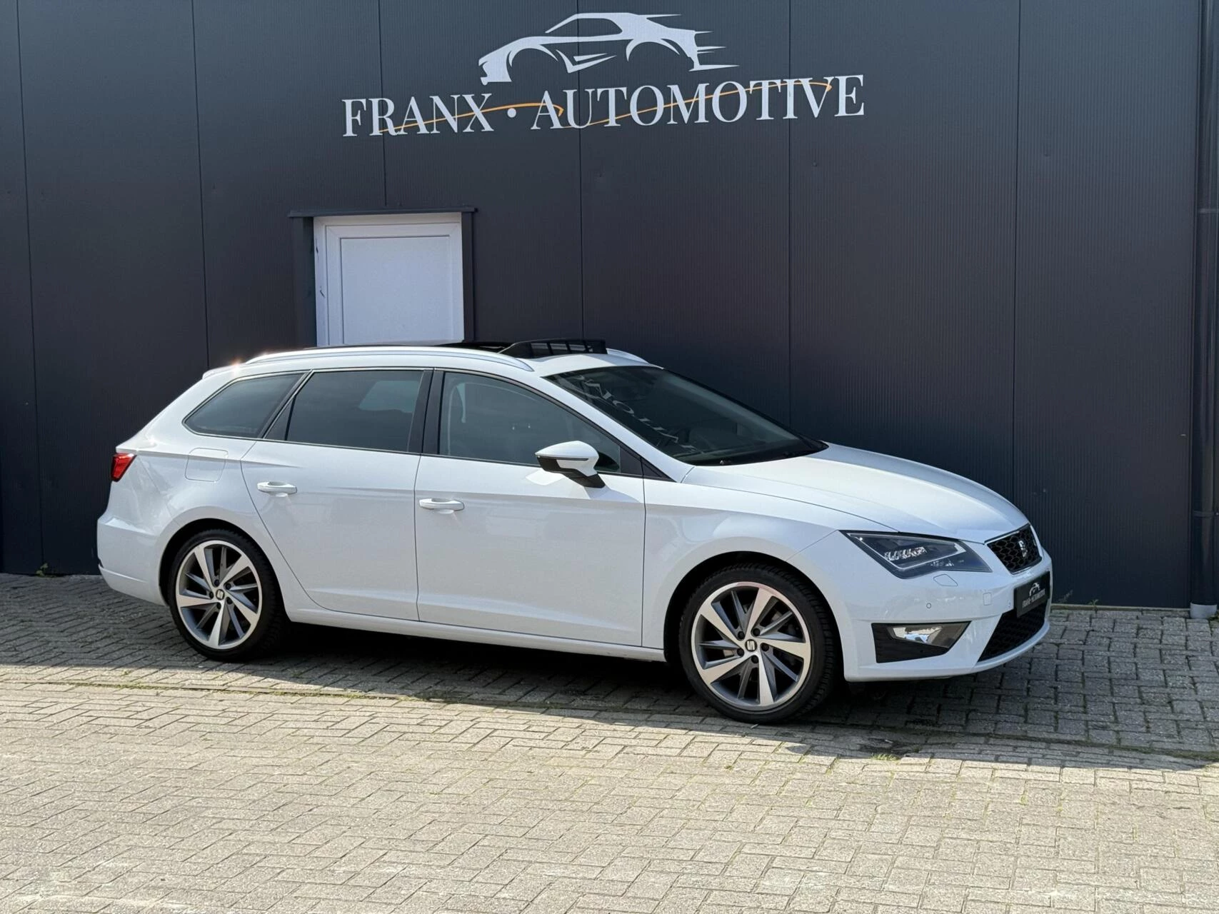 Hoofdafbeelding SEAT Leon