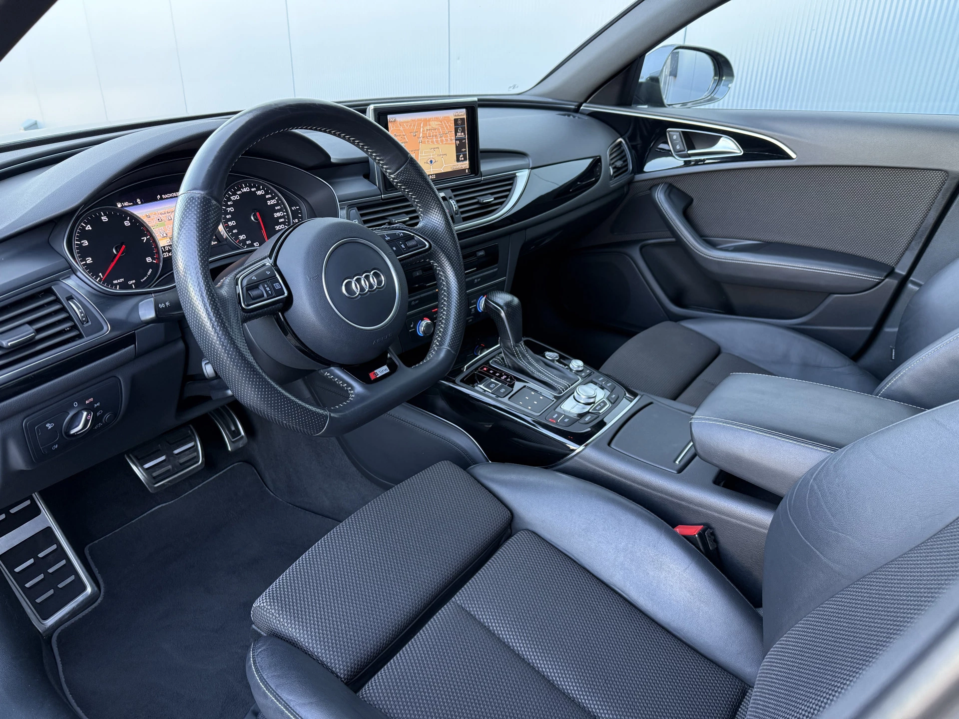 Hoofdafbeelding Audi A6