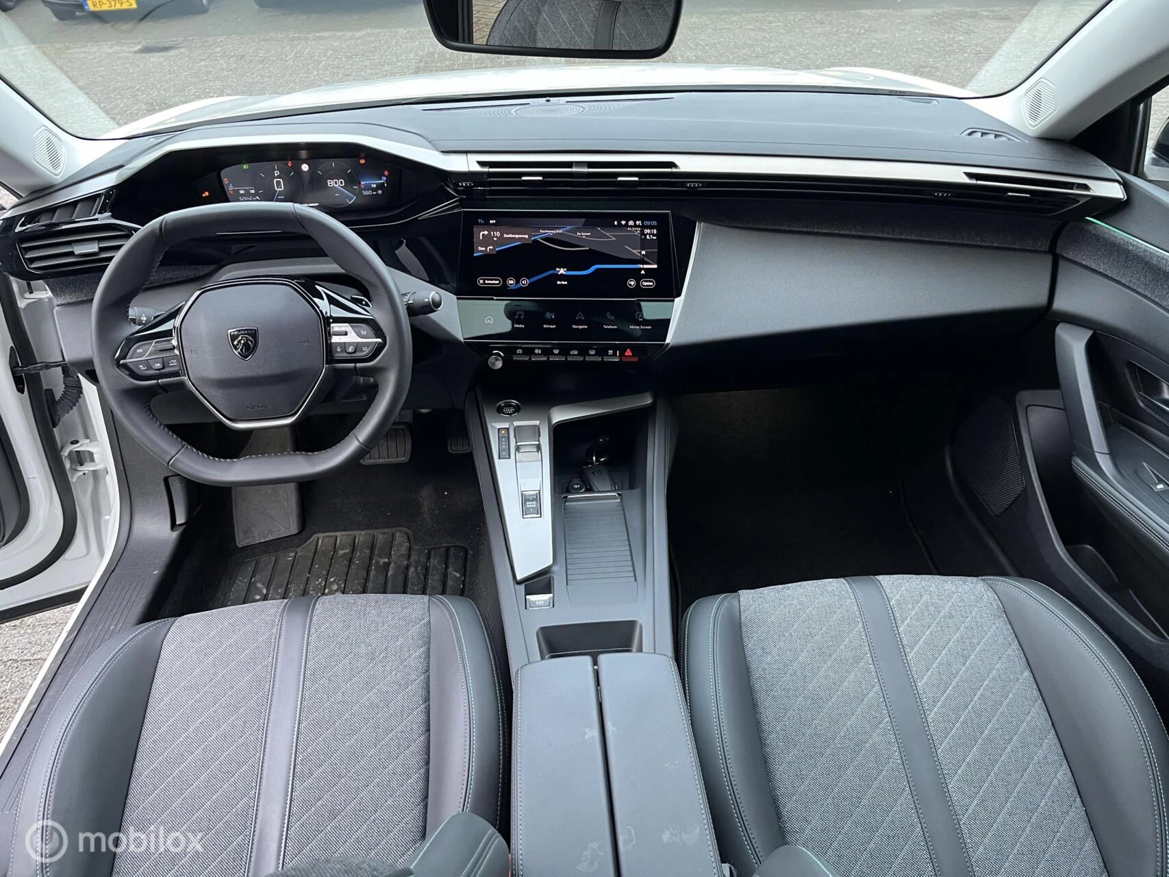 Hoofdafbeelding Peugeot 408