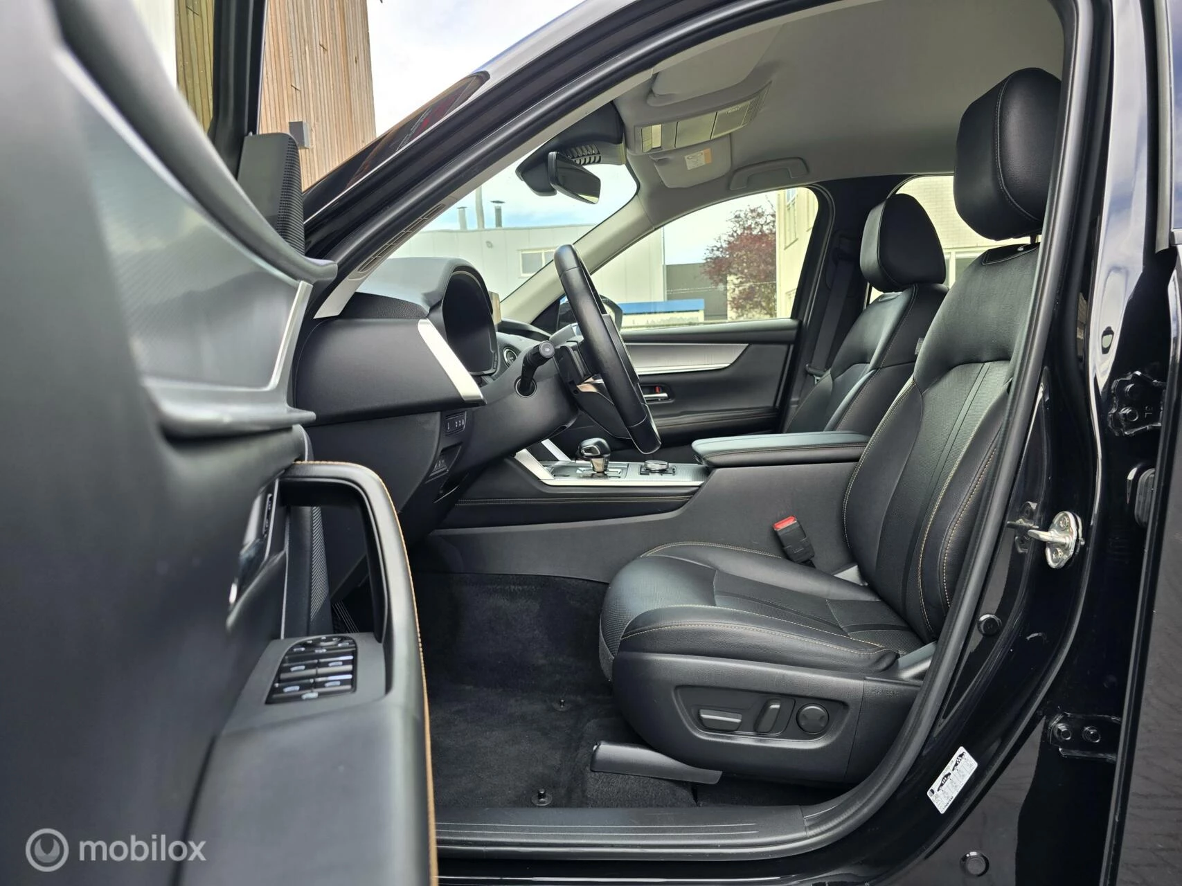 Hoofdafbeelding Mazda CX-60