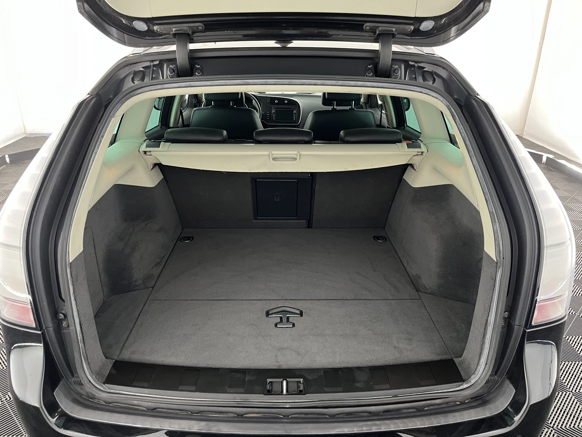 Hoofdafbeelding Saab 9-3