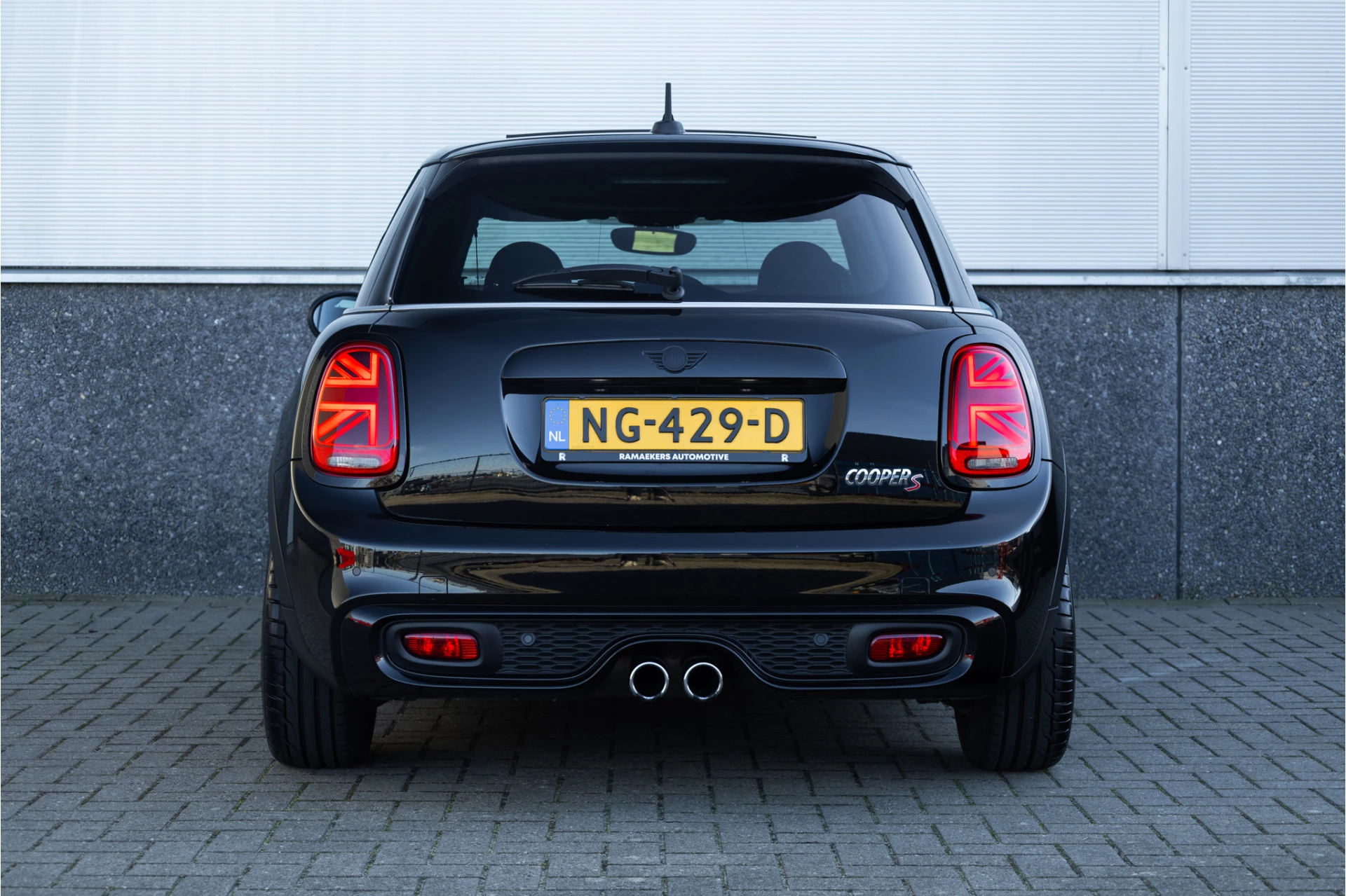 Hoofdafbeelding MINI Cooper S