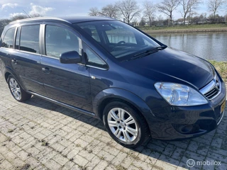Hoofdafbeelding Opel Zafira Opel Zafira 1.6 Cosmo