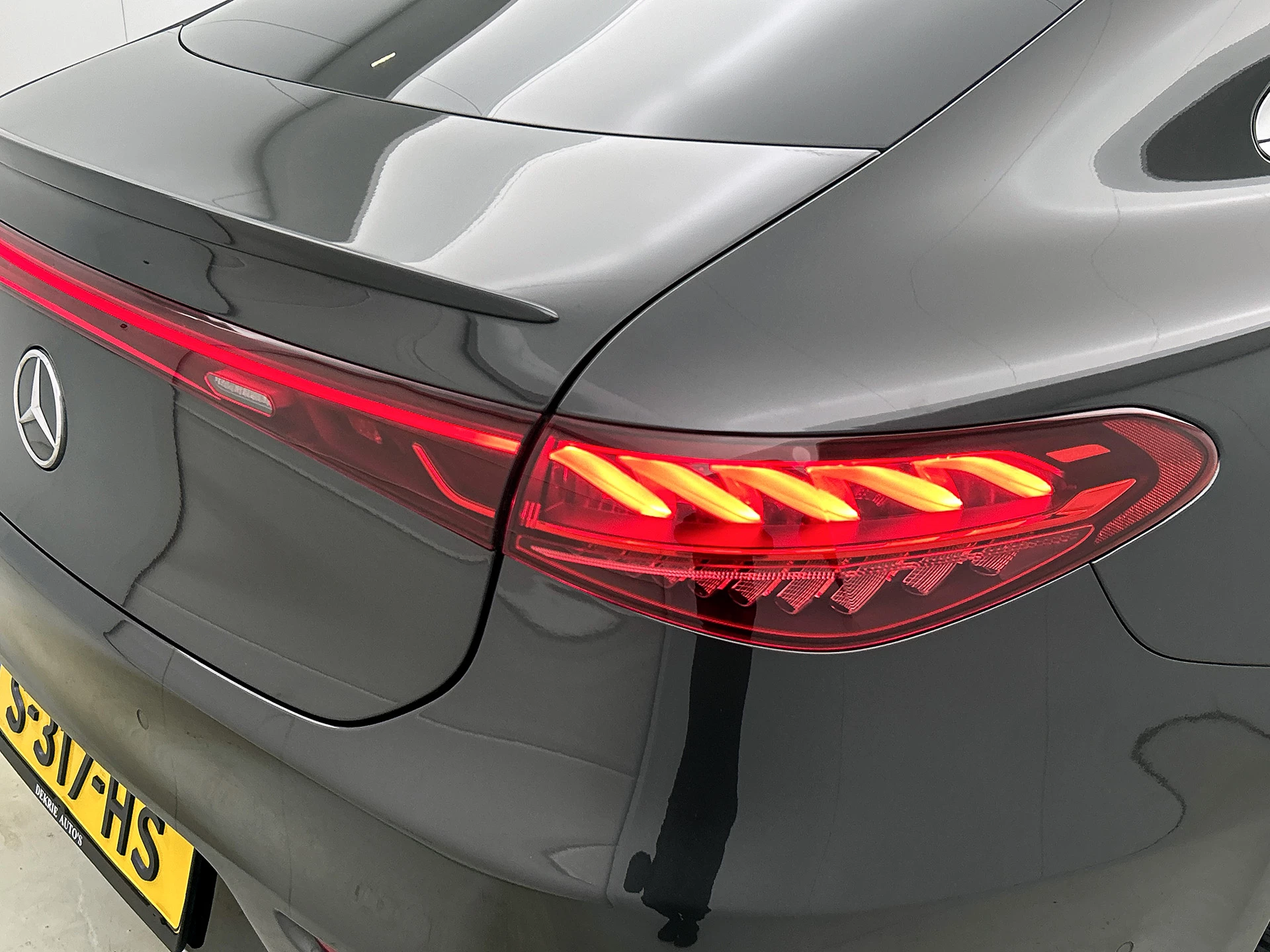 Hoofdafbeelding Mercedes-Benz EQS