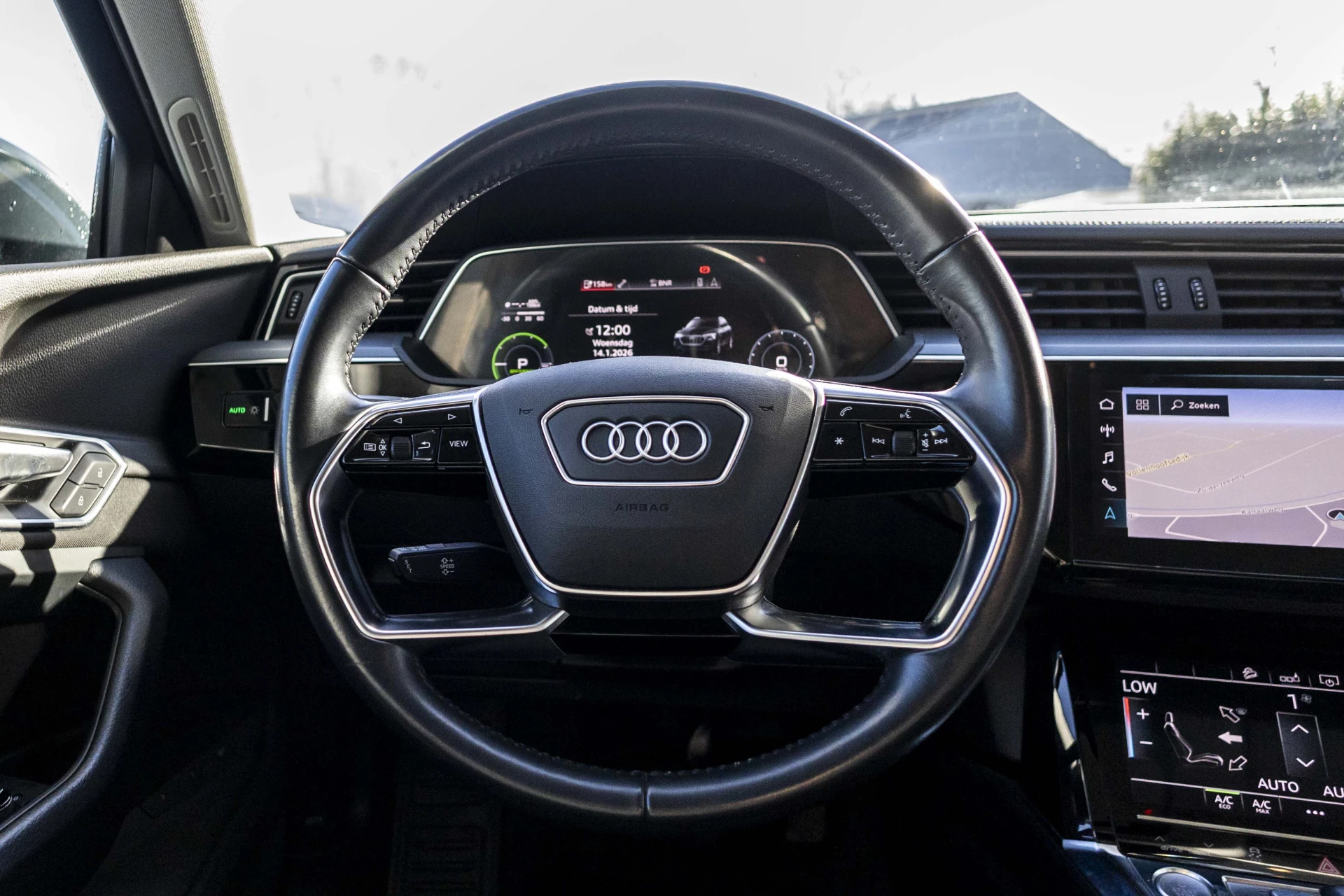 Hoofdafbeelding Audi e-tron