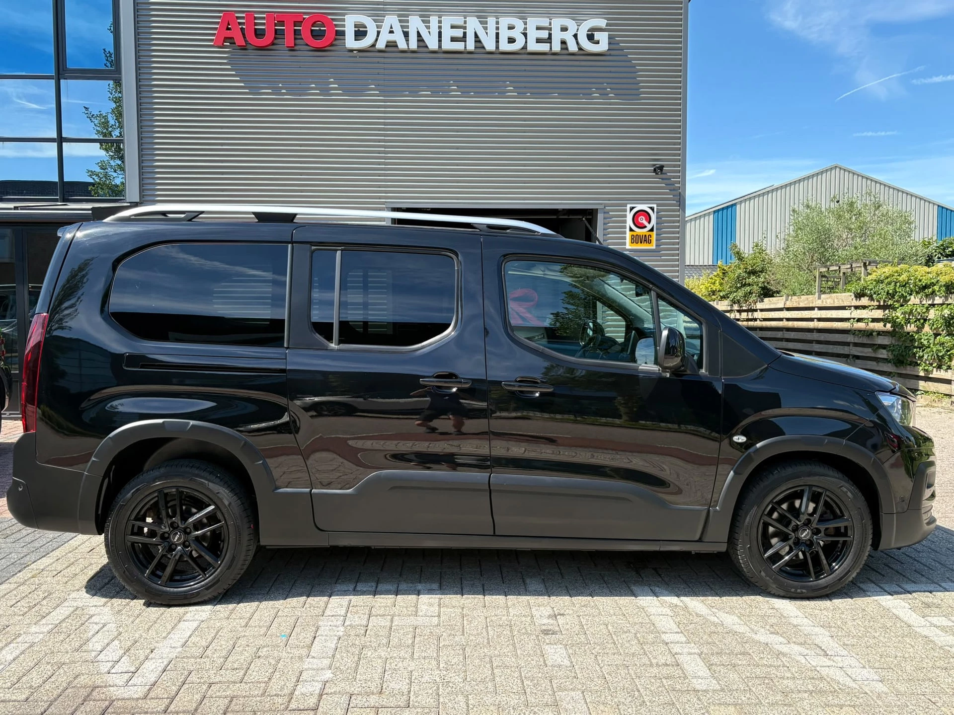Hoofdafbeelding Peugeot Rifter