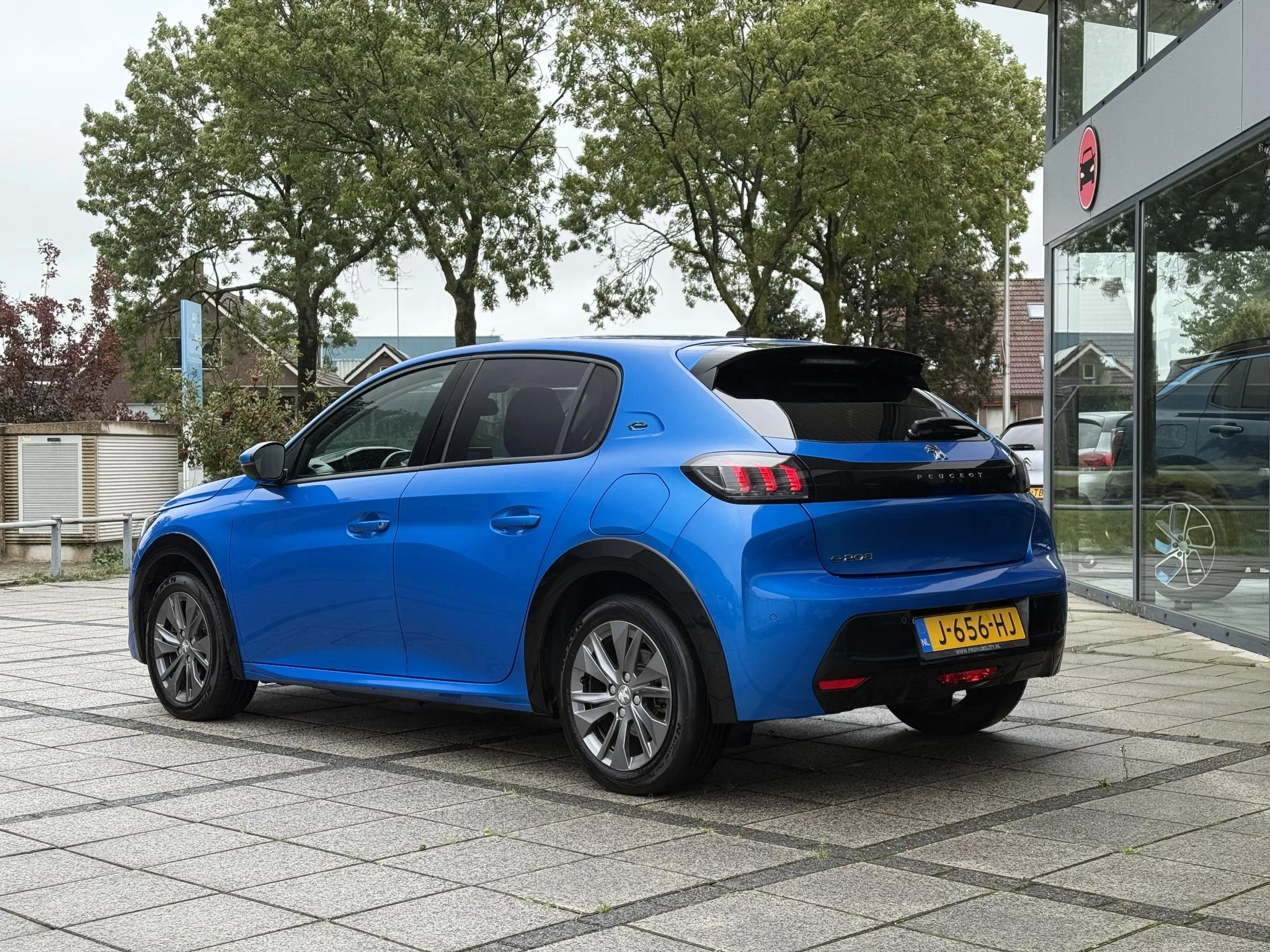 Hoofdafbeelding Peugeot e-208