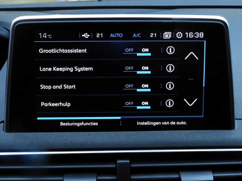 Hoofdafbeelding Peugeot 5008