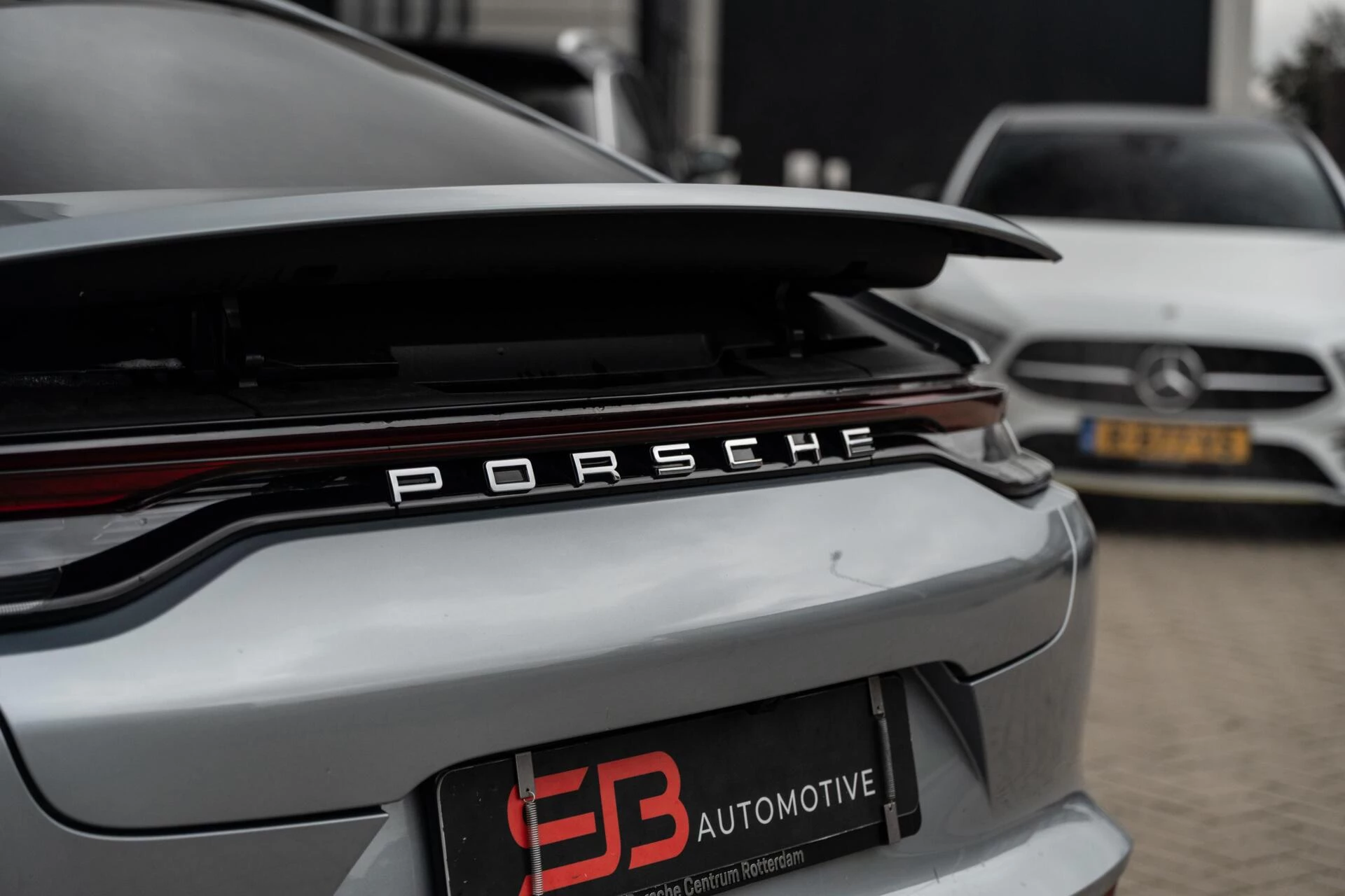 Hoofdafbeelding Porsche Panamera