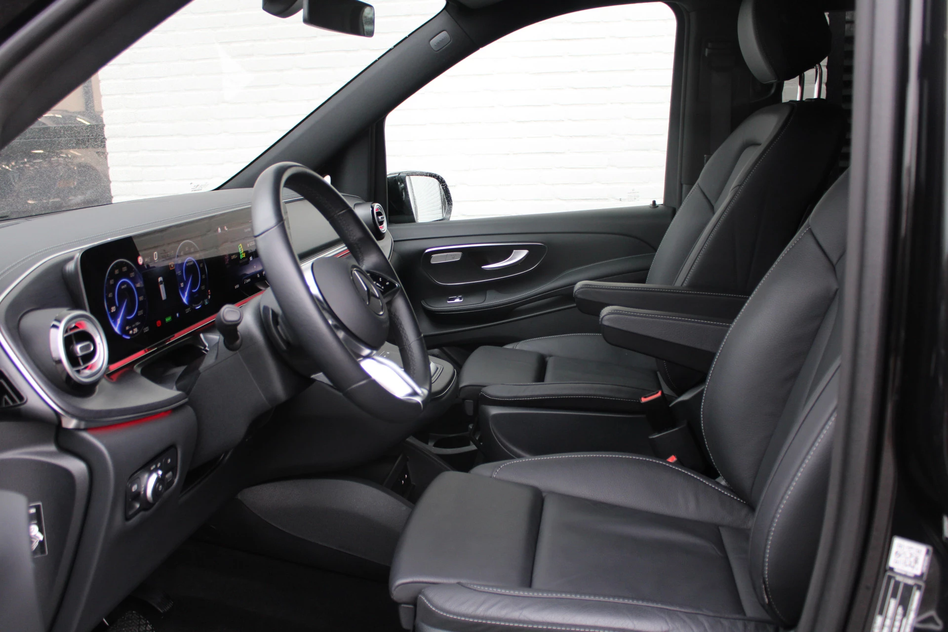 Hoofdafbeelding Mercedes-Benz EQV