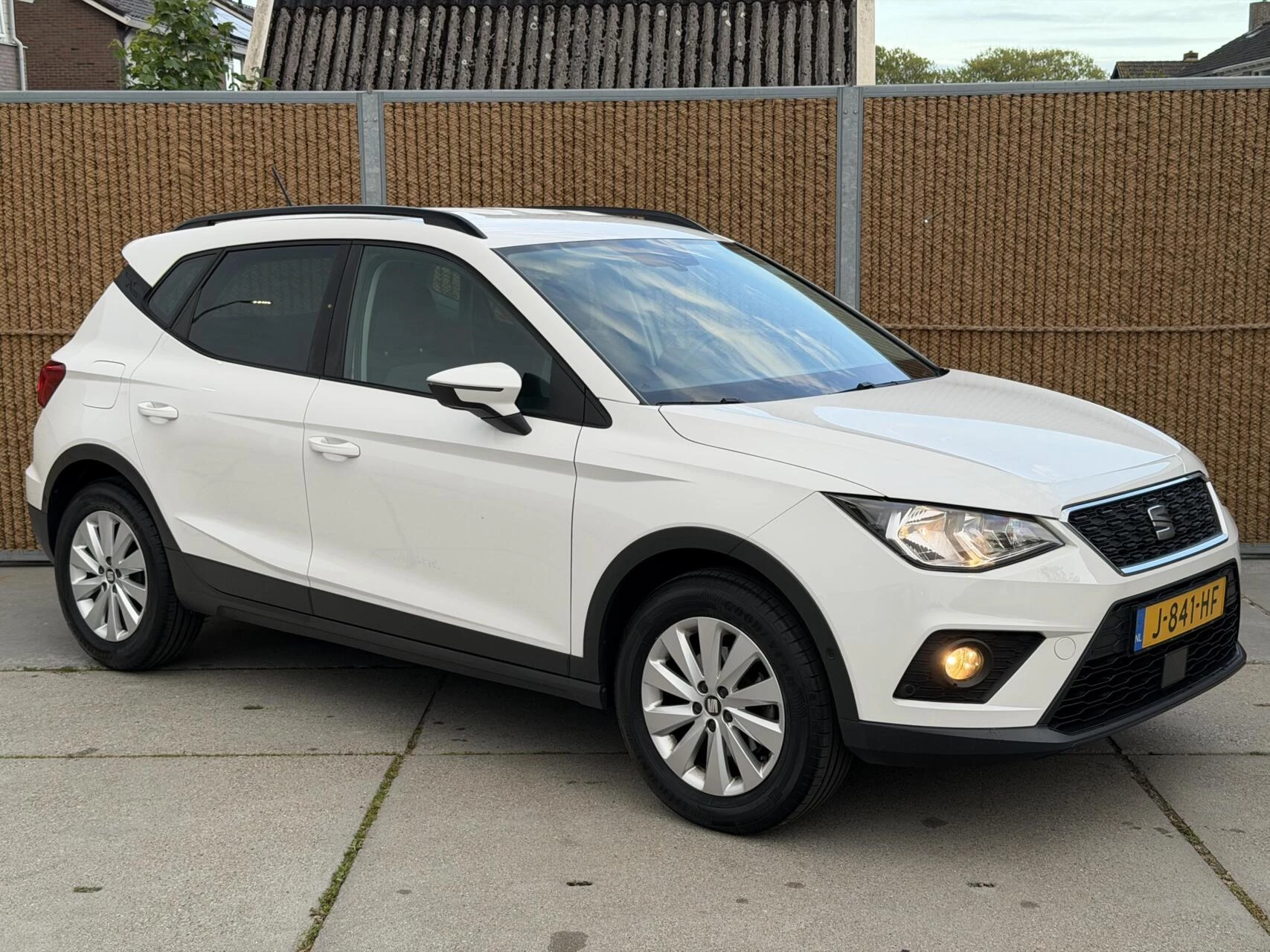 Hoofdafbeelding SEAT Arona