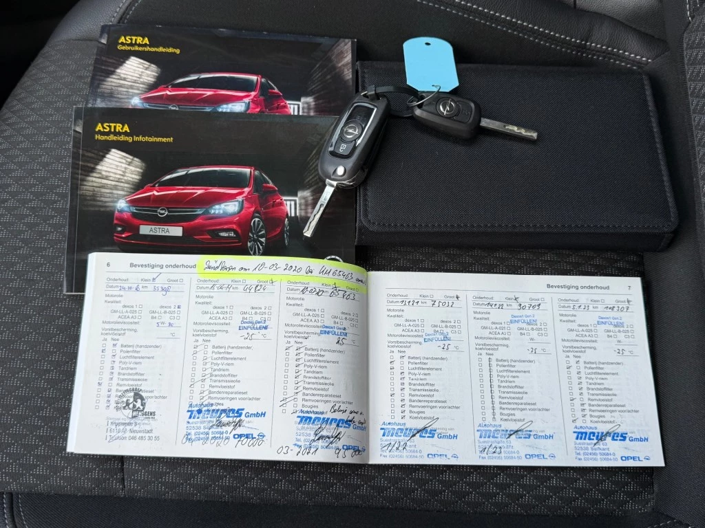 Hoofdafbeelding Opel Astra