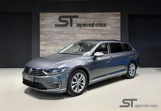 Volkswagen Passat Variant 1.4 TSI GTE|Pano|E.Trekhaak|Leder