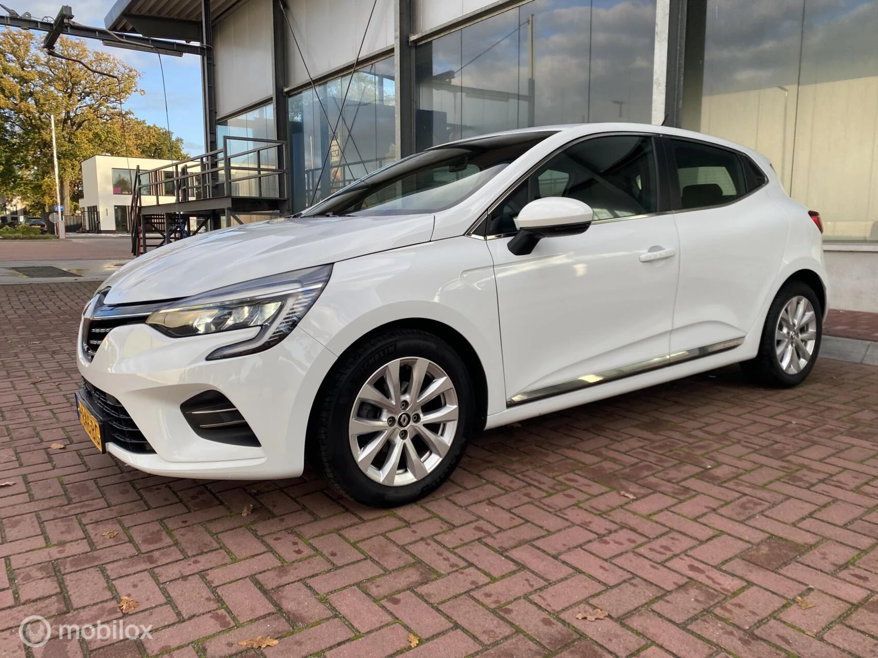 Hoofdafbeelding Renault Clio