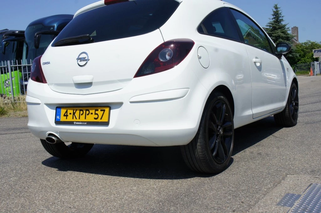 Hoofdafbeelding Opel Corsa
