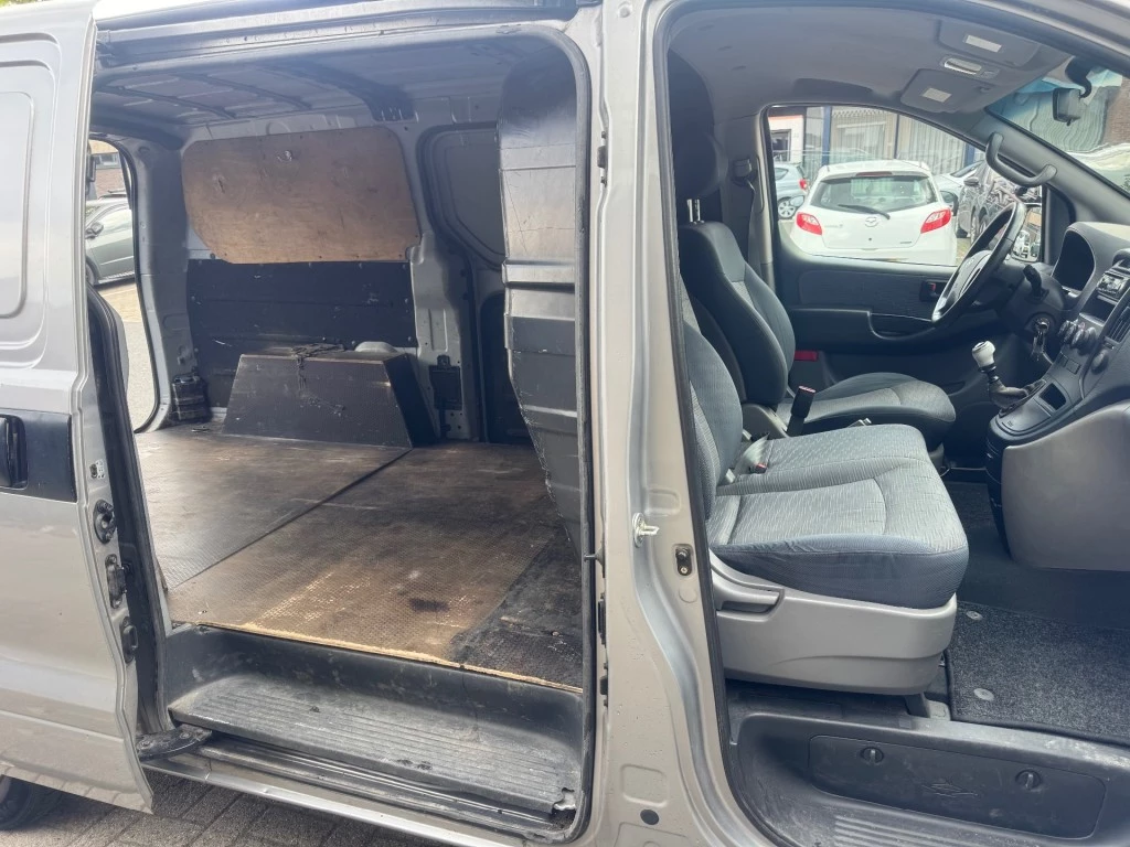 Hoofdafbeelding Hyundai H300