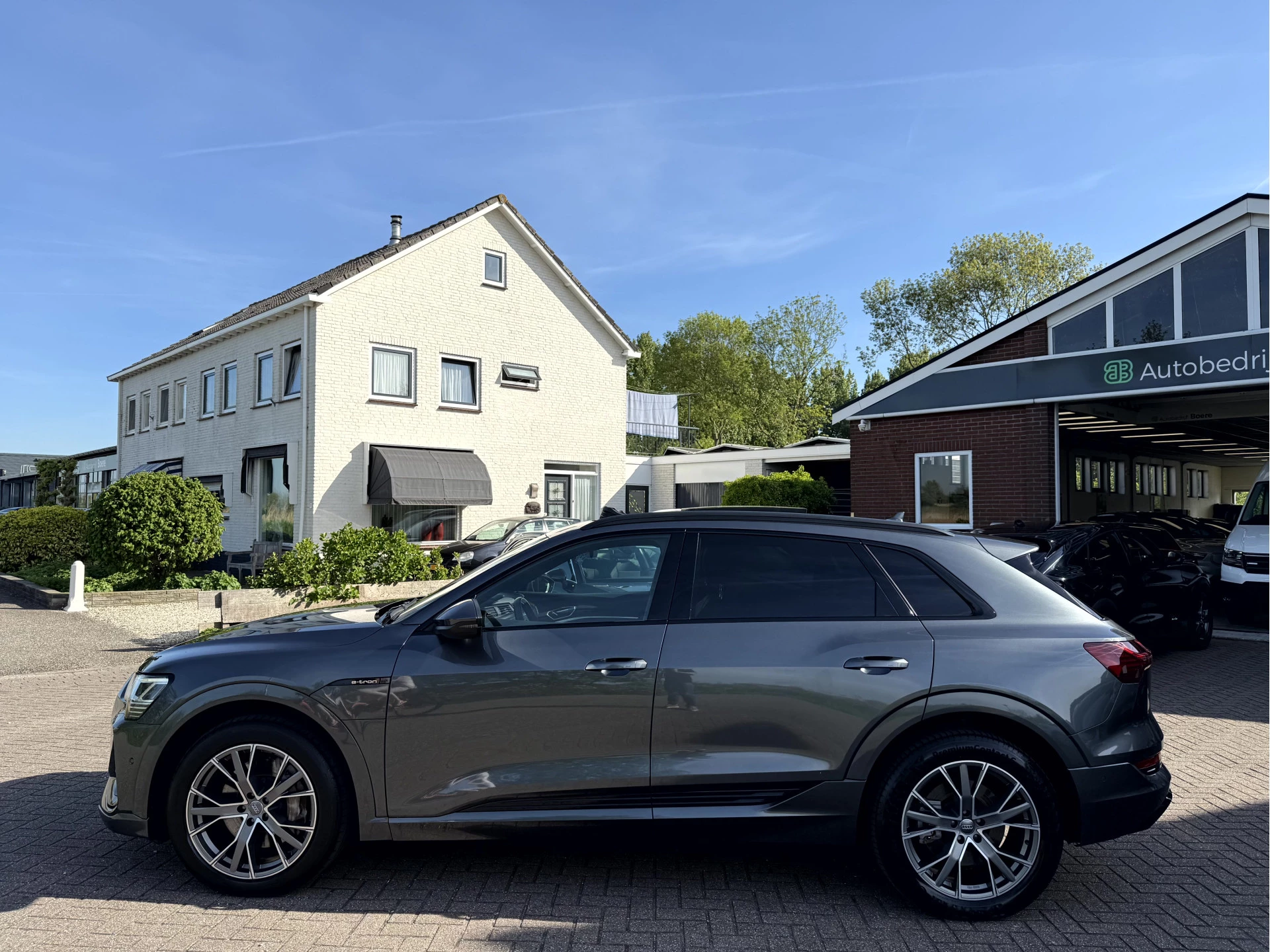 Hoofdafbeelding Audi e-tron
