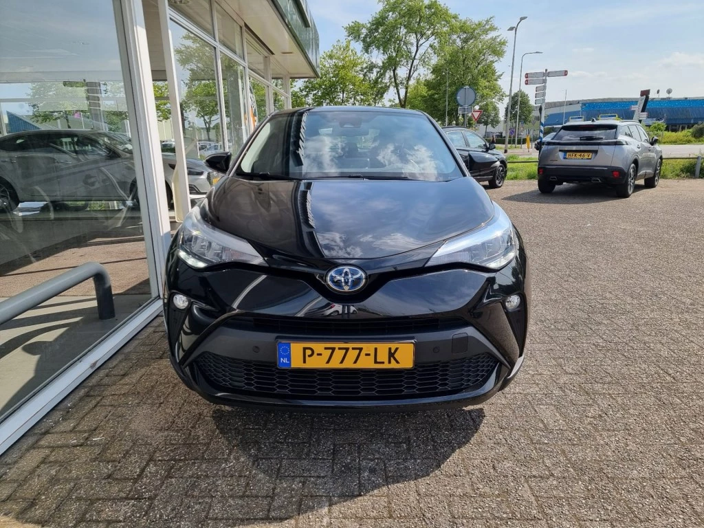 Hoofdafbeelding Toyota C-HR