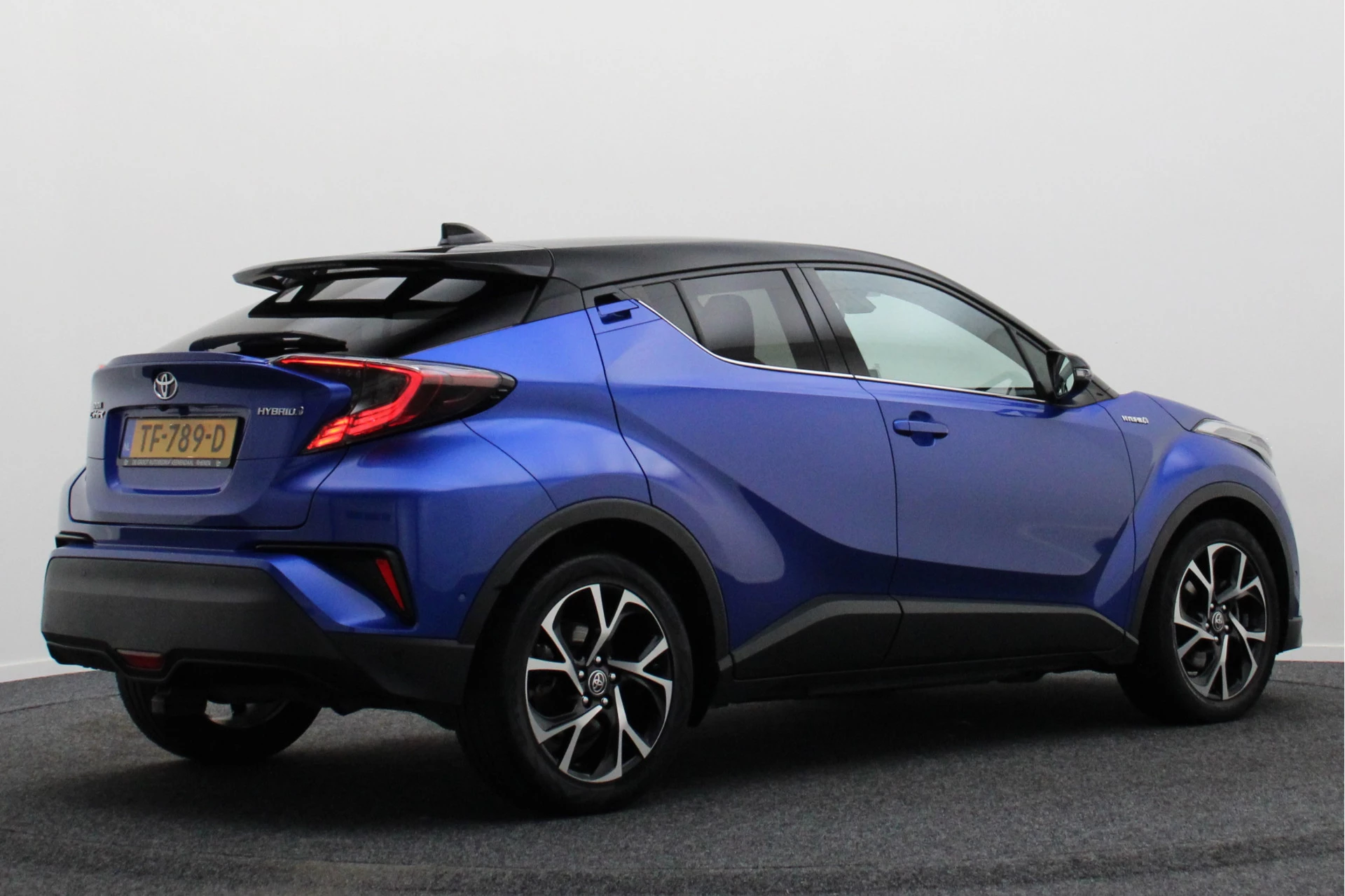 Hoofdafbeelding Toyota C-HR