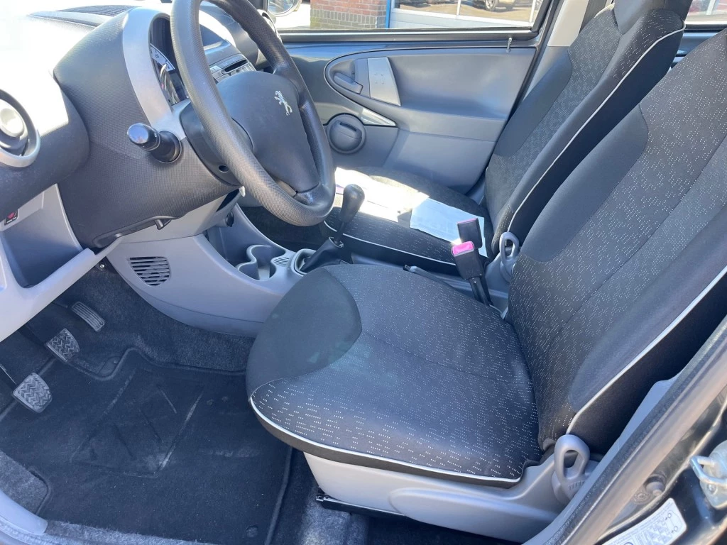 Hoofdafbeelding Peugeot 107