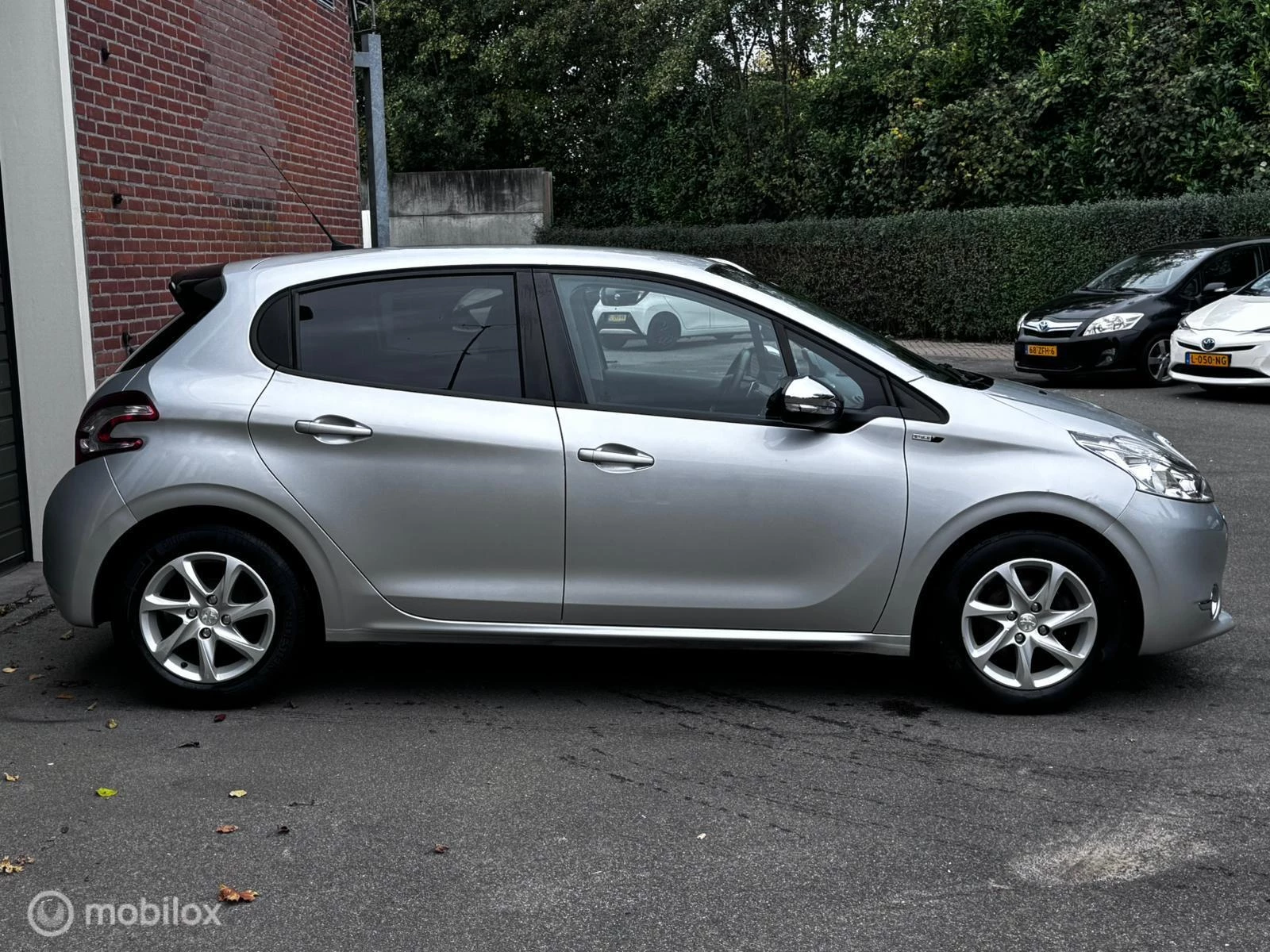 Hoofdafbeelding Peugeot 208