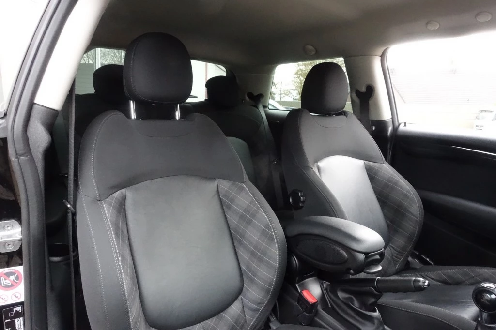 Hoofdafbeelding MINI One