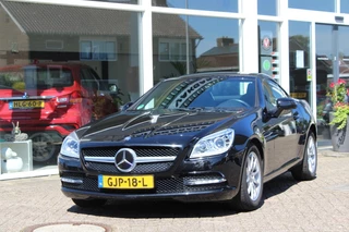 Hoofdafbeelding Mercedes-Benz SLK Mercedes-Benz SLK 200 Adaptieve cruise control Nek verwarming
