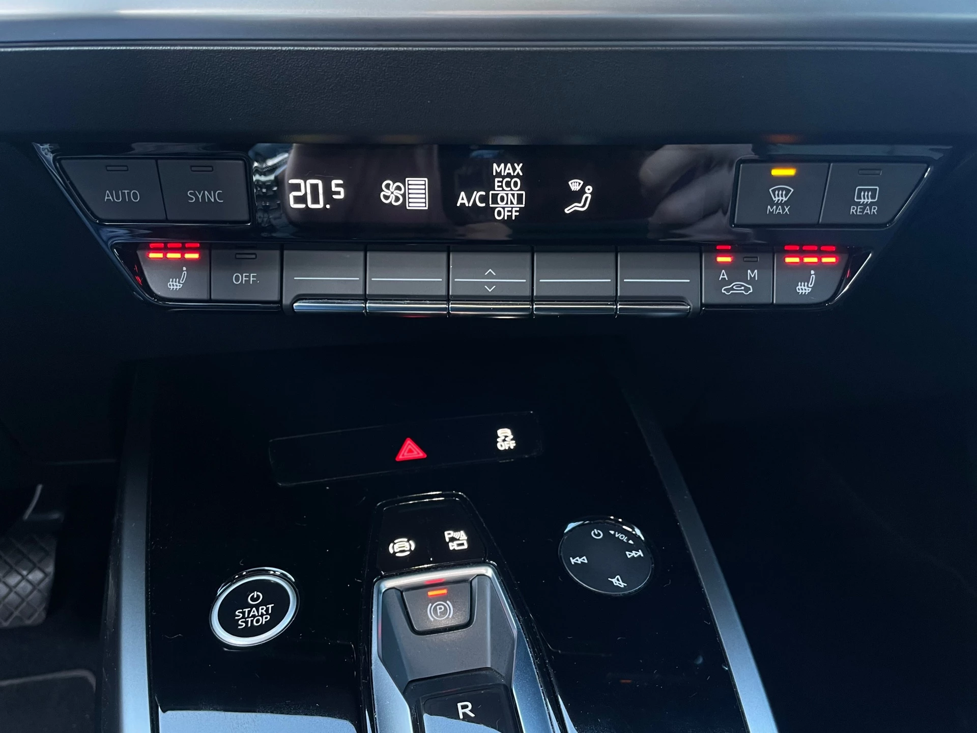 Hoofdafbeelding Audi Q4 e-tron