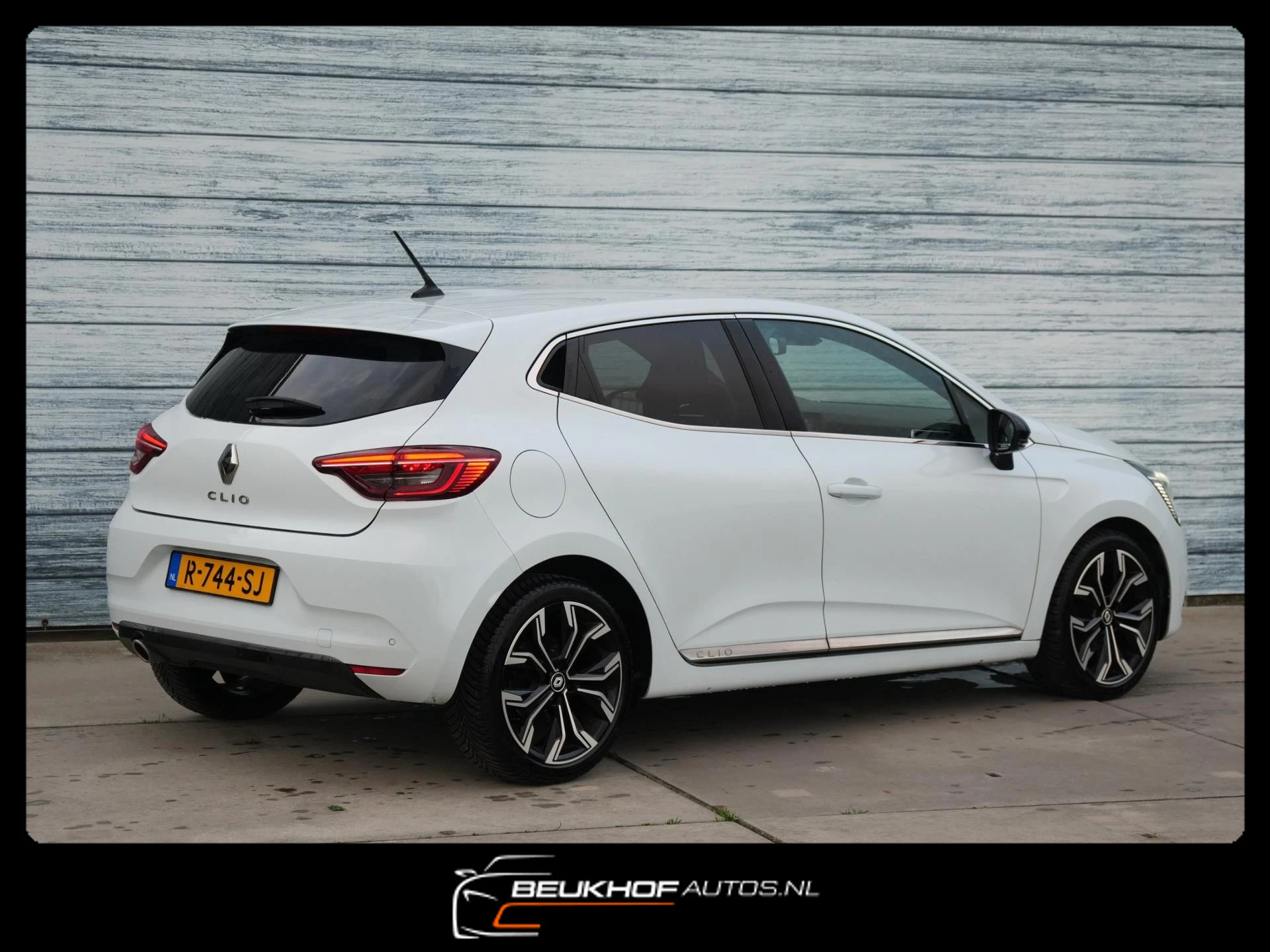 Hoofdafbeelding Renault Clio