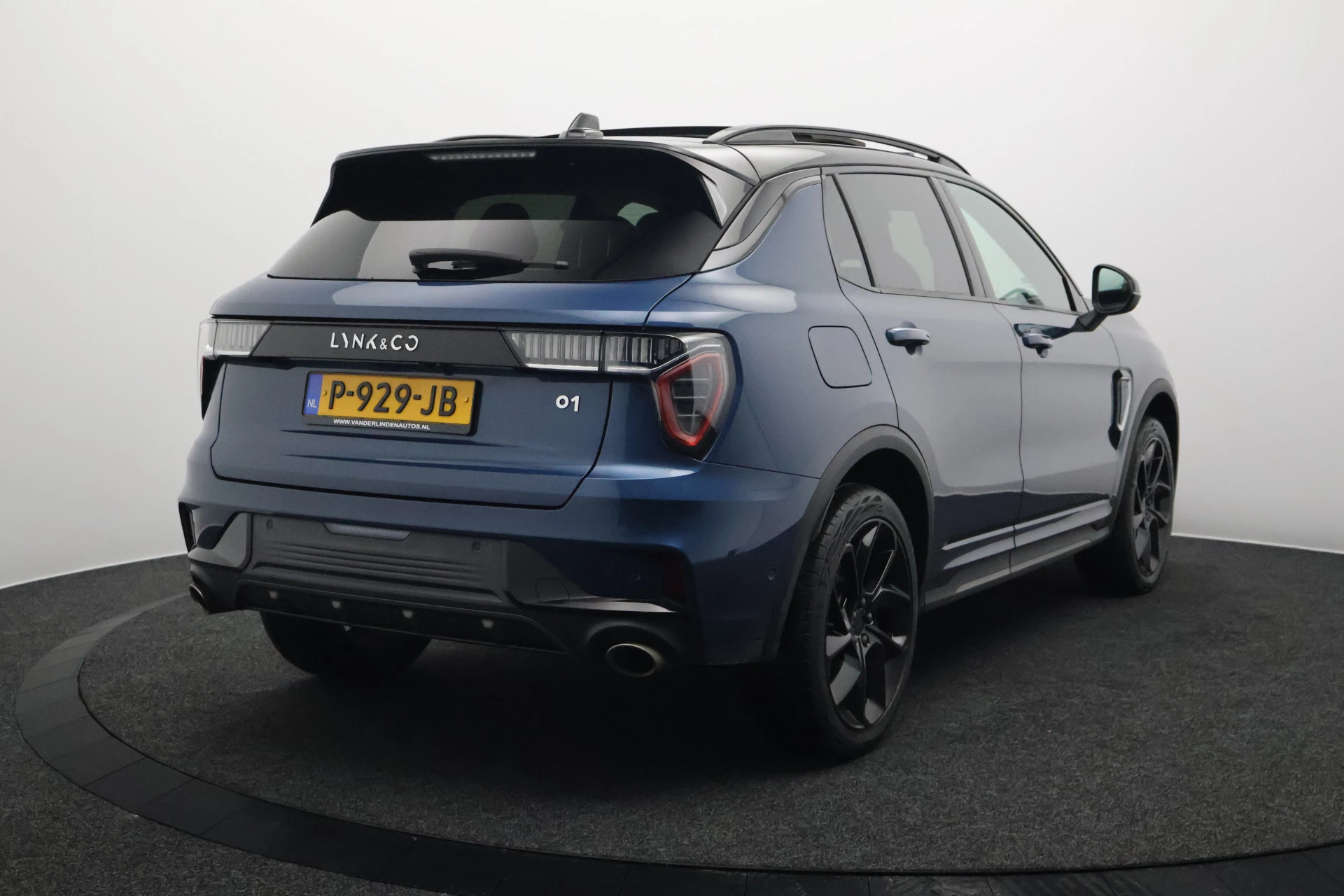 Hoofdafbeelding Lynk & Co 01