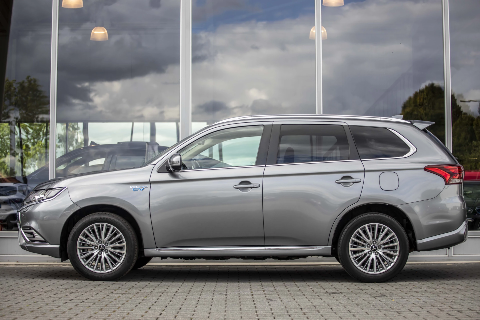Hoofdafbeelding Mitsubishi Outlander