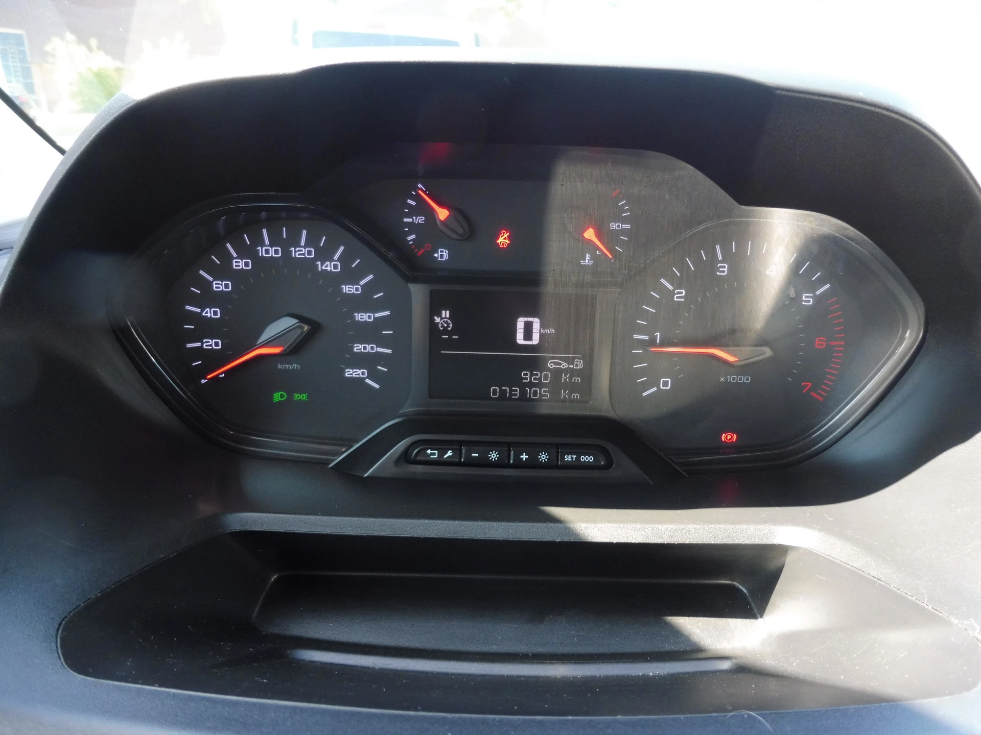 Hoofdafbeelding Peugeot Partner