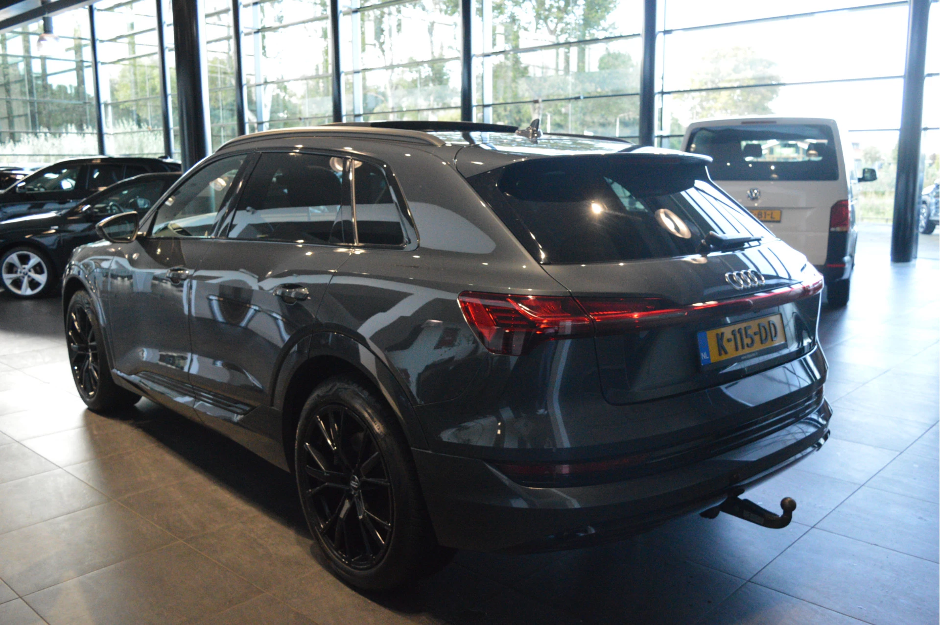 Hoofdafbeelding Audi e-tron