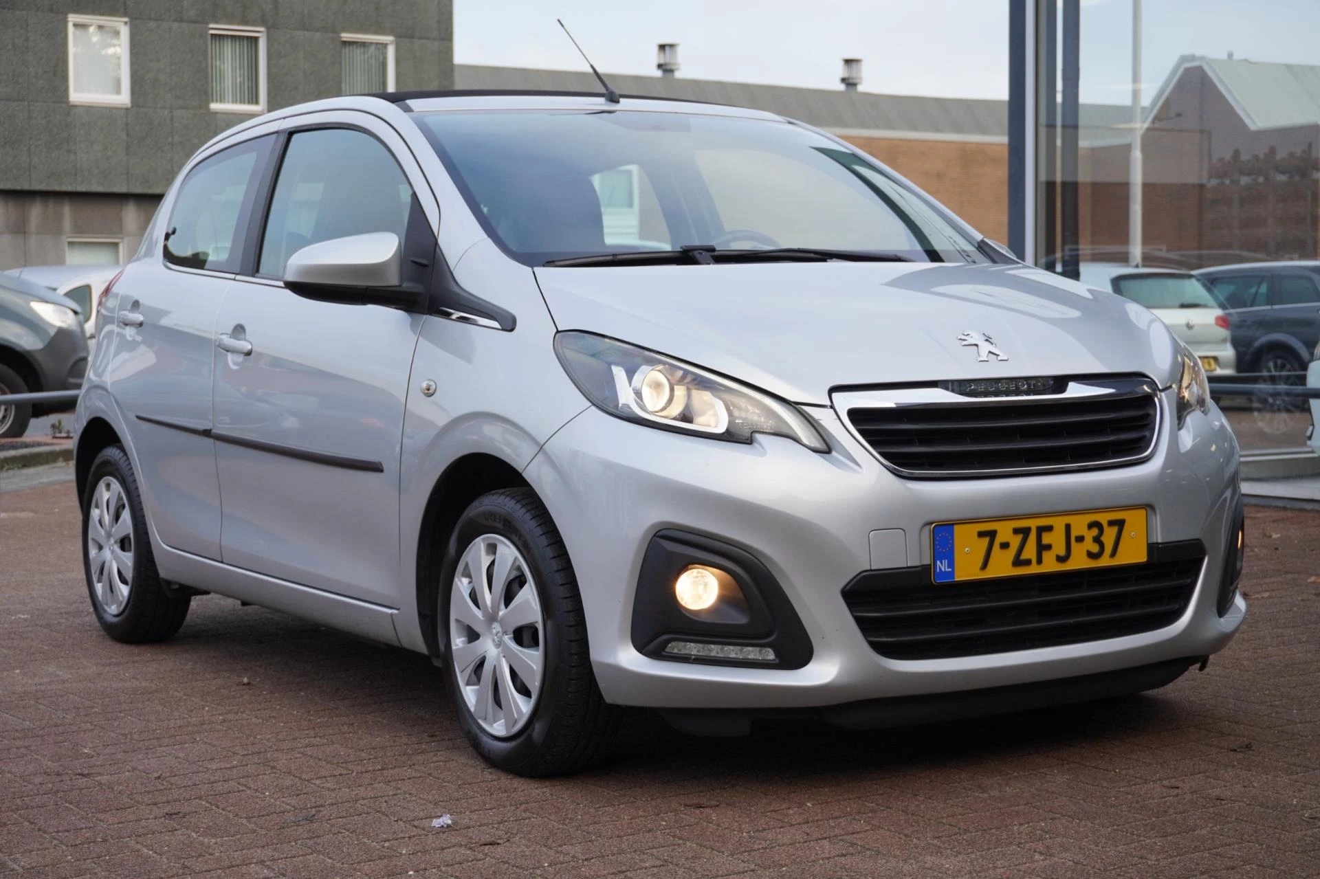 Hoofdafbeelding Peugeot 108