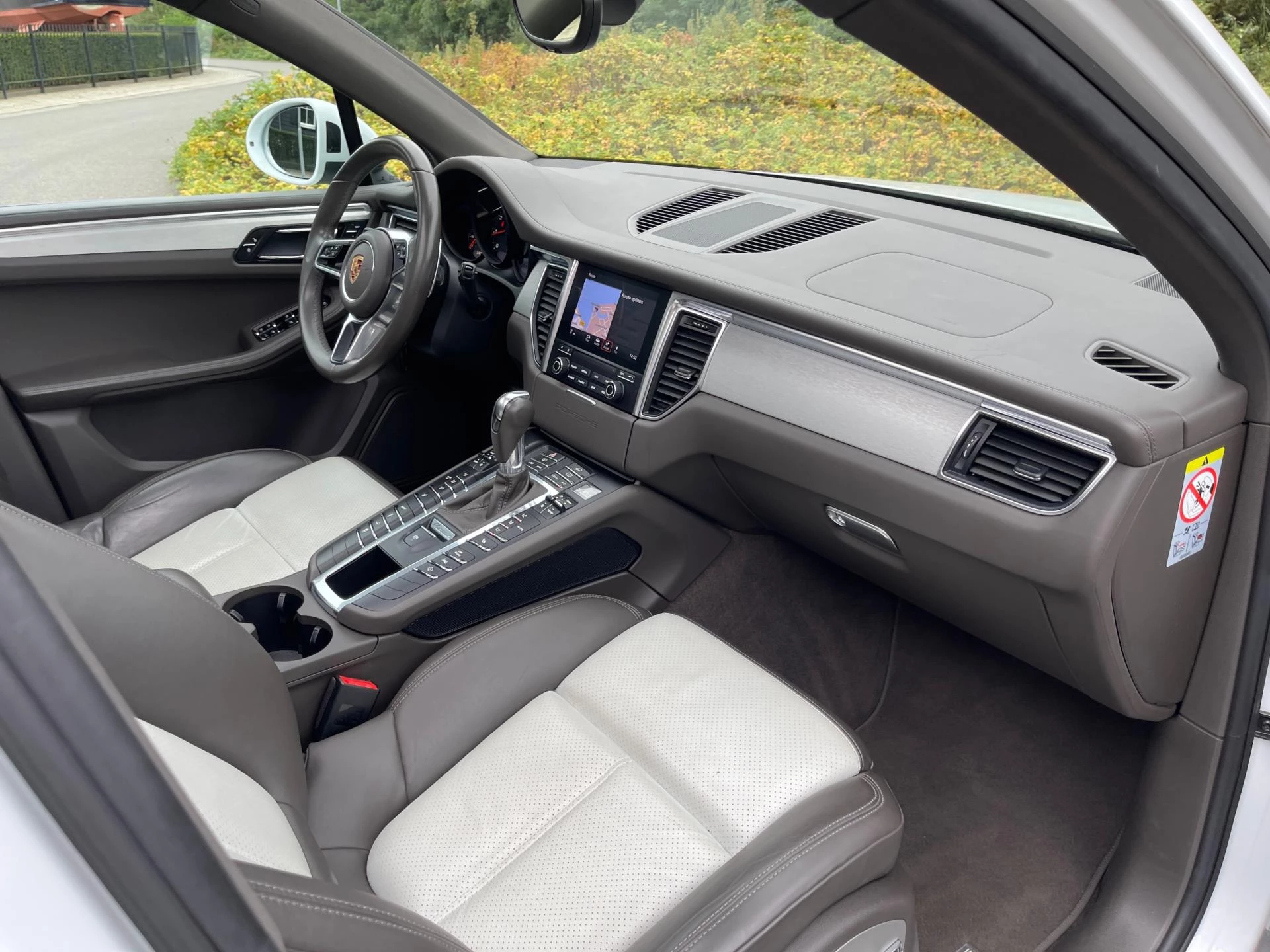 Hoofdafbeelding Porsche Macan