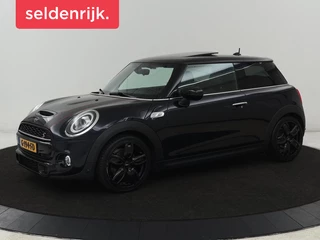 Mini Cooper S 2.0 60 Years | Panoramadak | Stoelverwarming |  Leder | Head-Up | Park Assist | Carplay | Navigatie | Keyless | Full LED | Harman/Kardon | Climate control | Cruise control