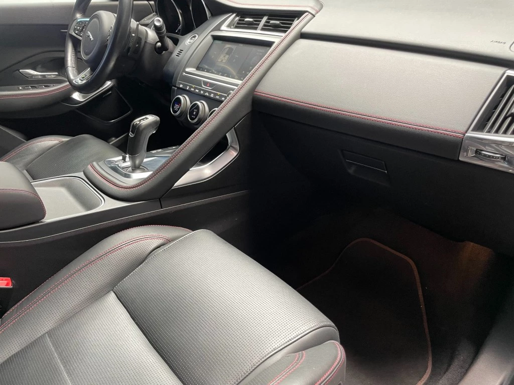 Hoofdafbeelding Jaguar E-PACE