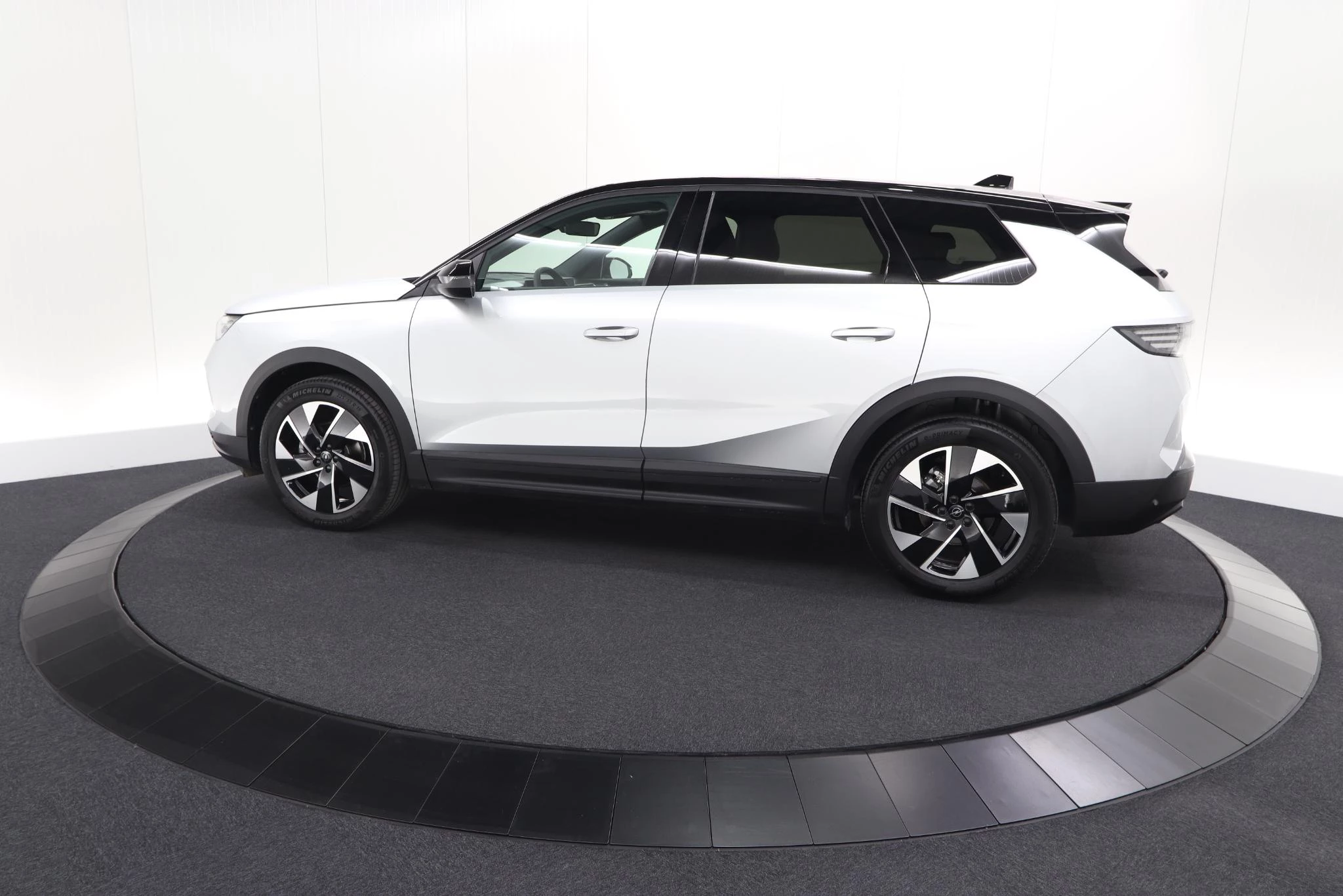 Hoofdafbeelding Opel Grandland