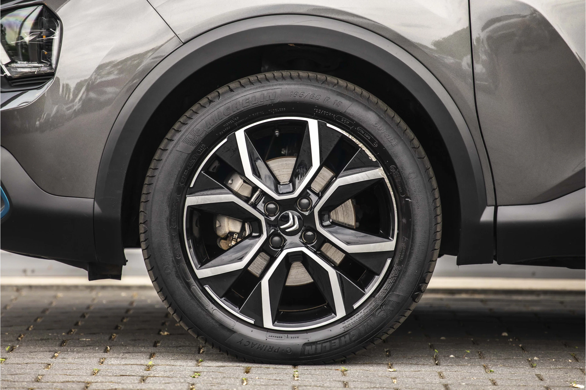 Hoofdafbeelding Citroën ë-C4