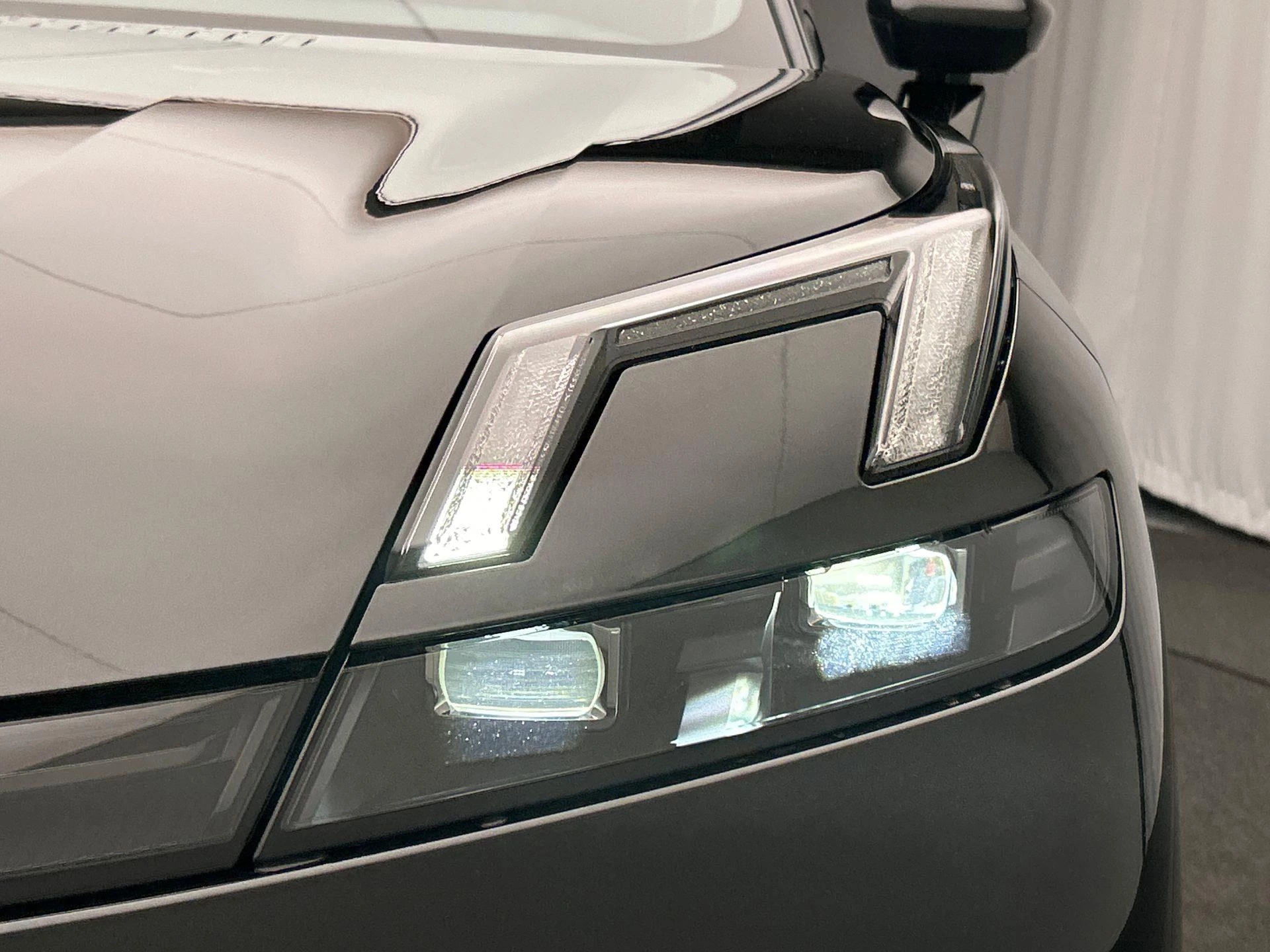 Hoofdafbeelding Lynk & Co 08