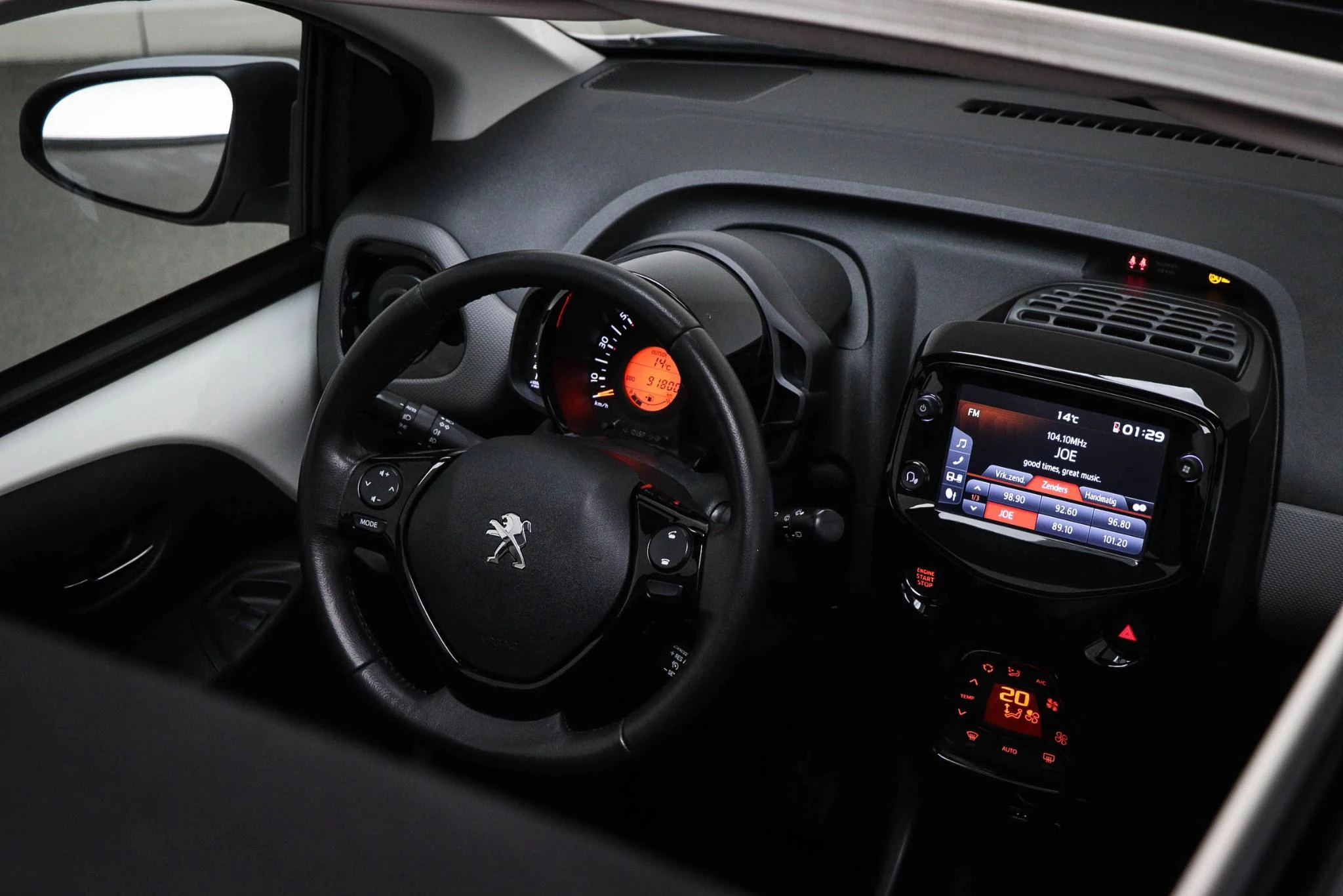 Hoofdafbeelding Peugeot 108