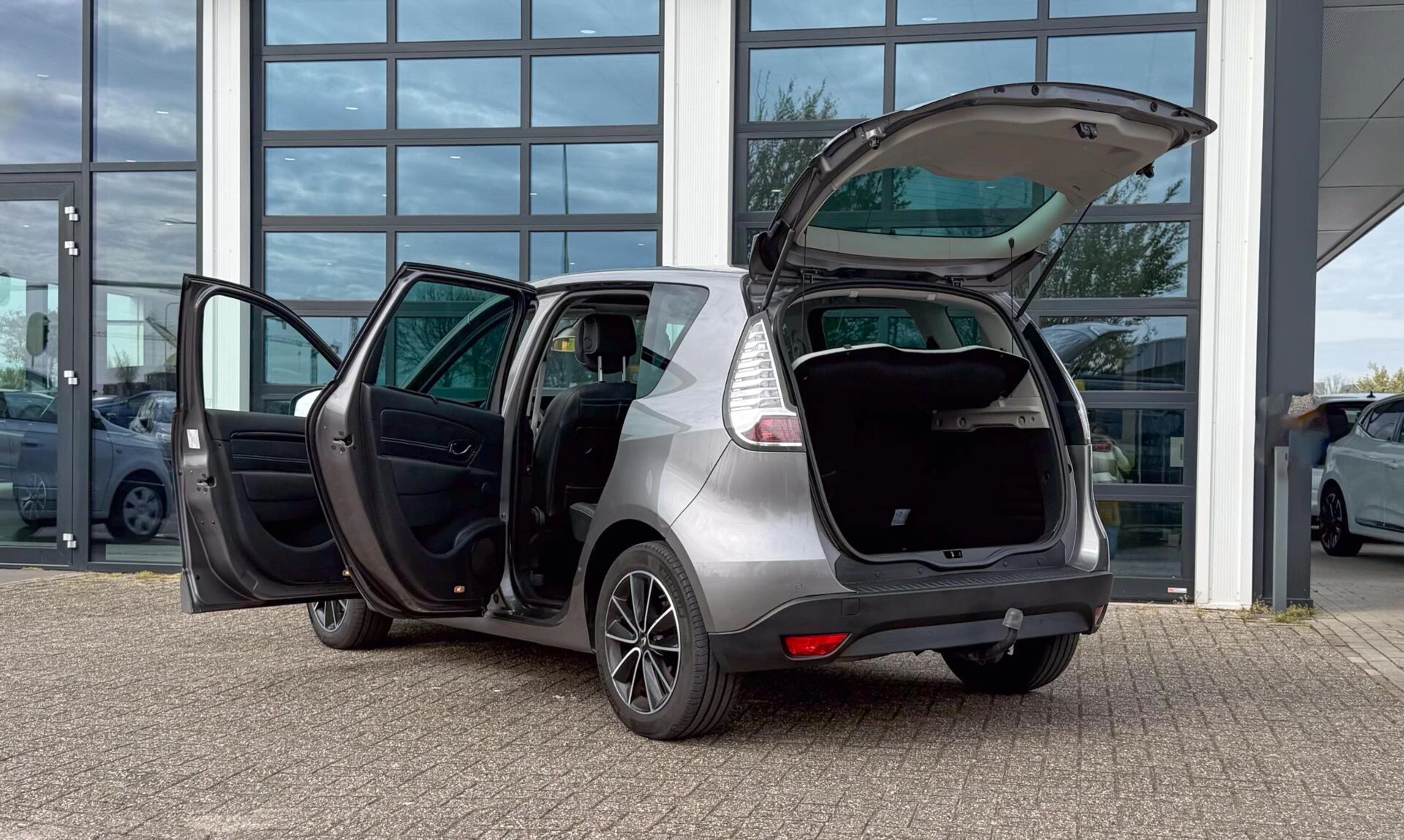 Hoofdafbeelding Renault Scénic