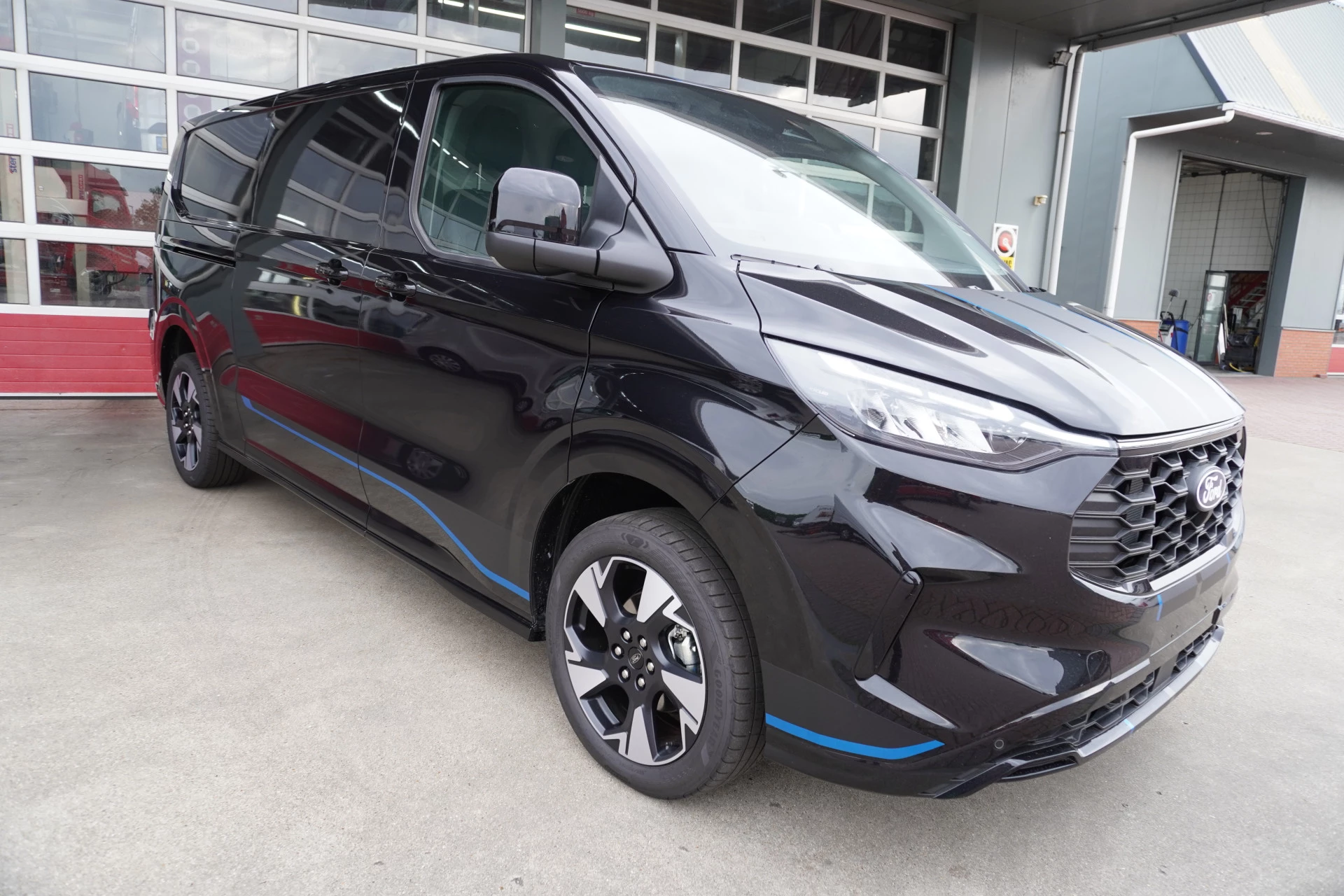 Hoofdafbeelding Ford E-Transit