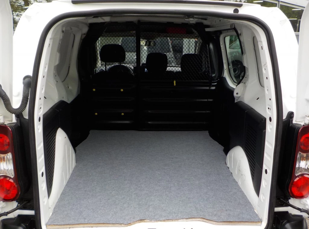 Hoofdafbeelding Peugeot Partner