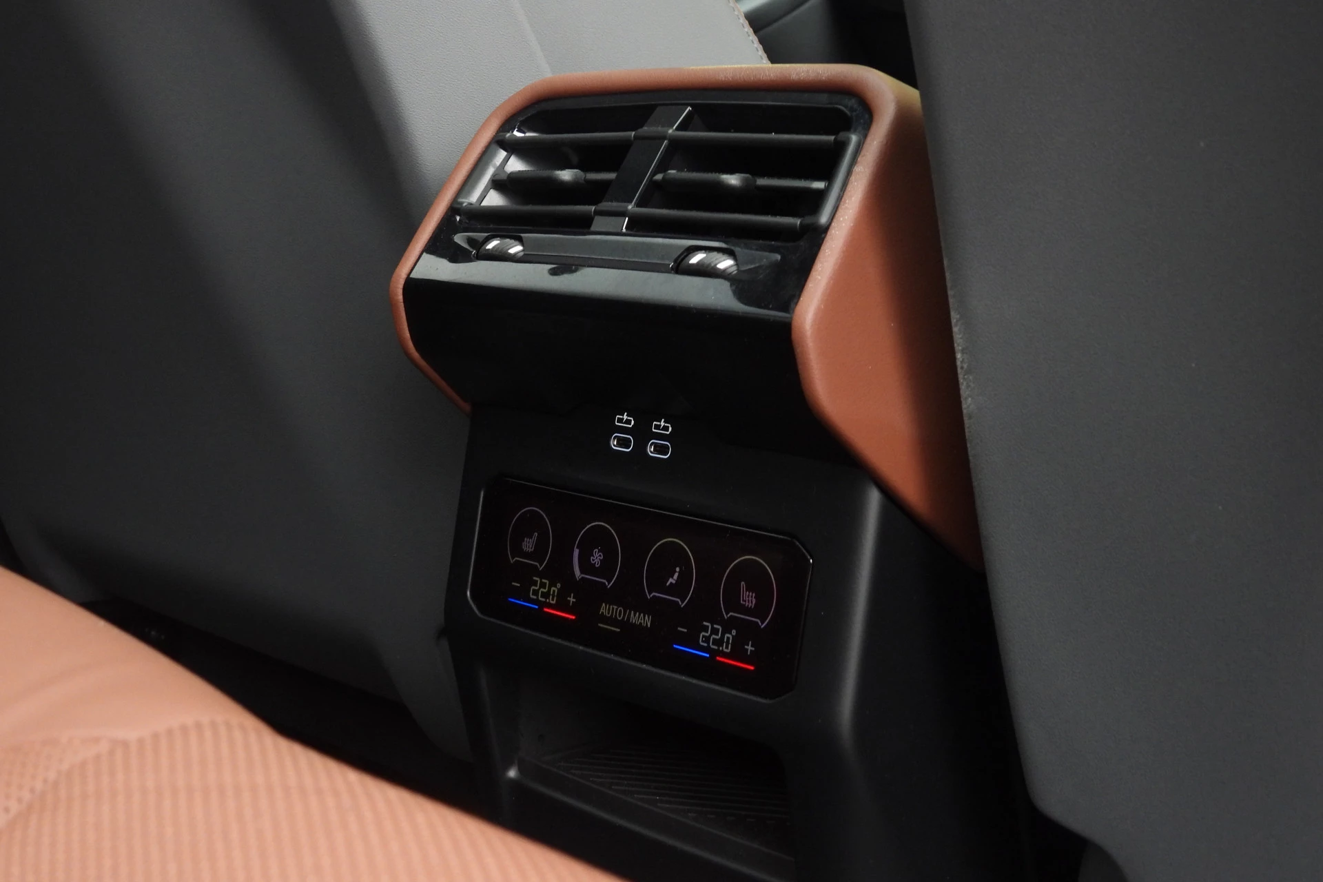 Hoofdafbeelding BMW i5